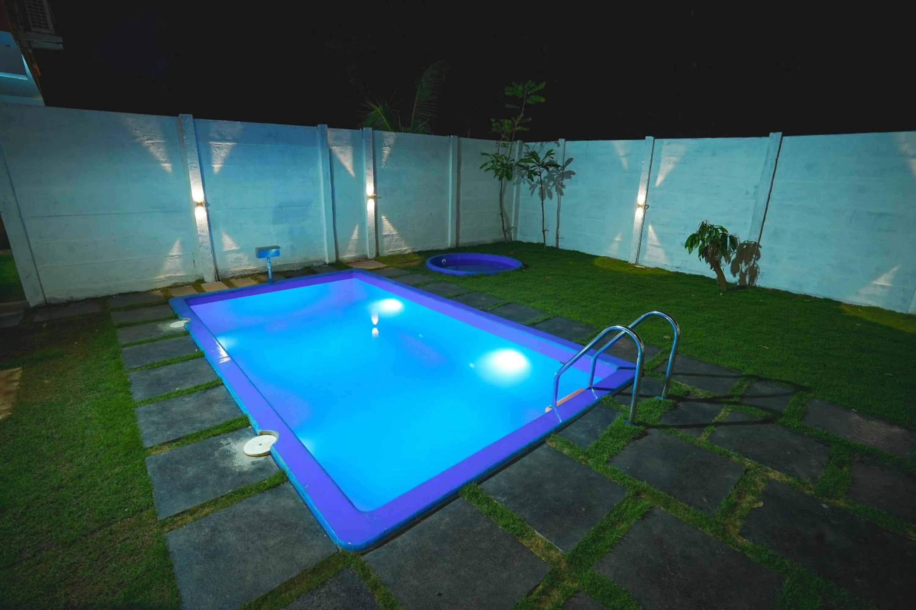 Swimming pool in Auro Wellness Castle