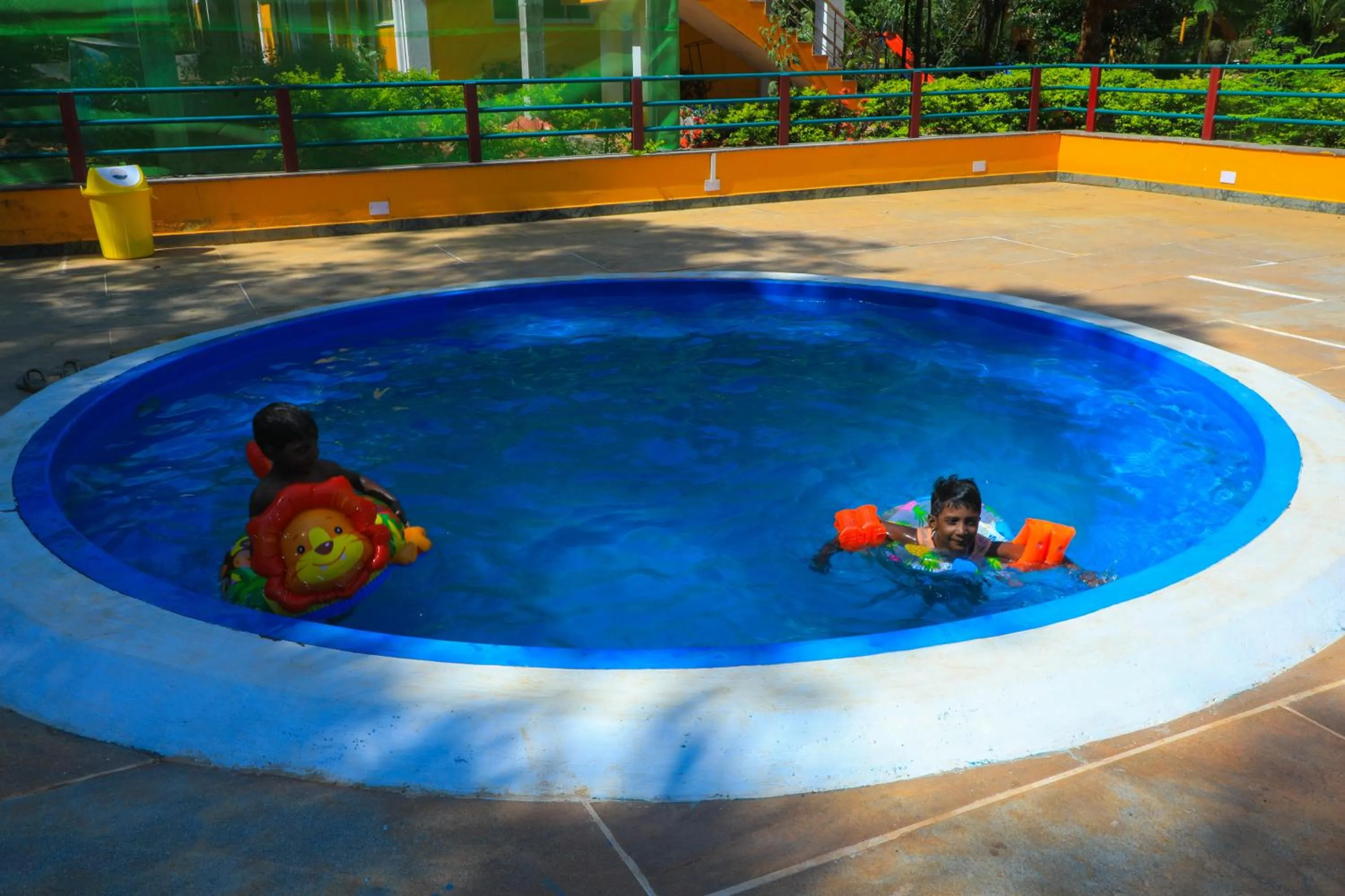 Swimming pool in Auro Wellness Castle