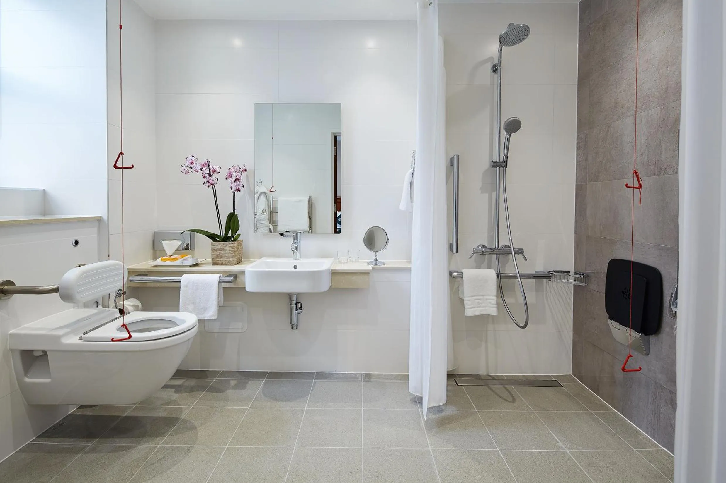 Bathroom in The Rembrandt