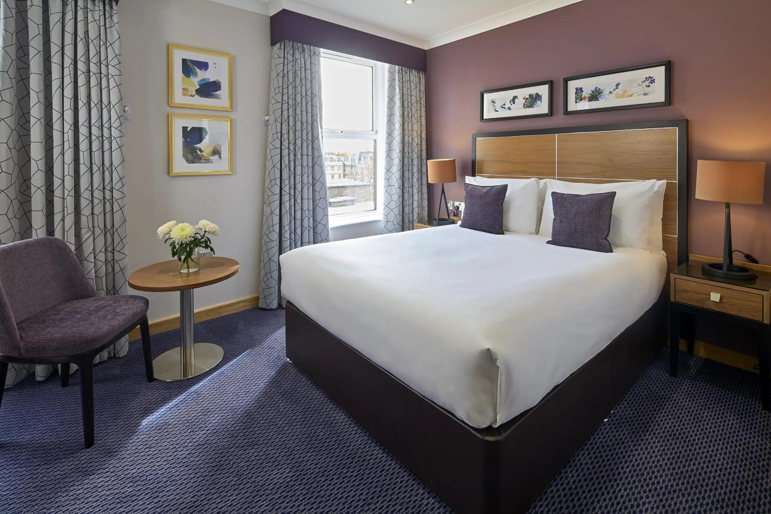 Bed in The Rembrandt