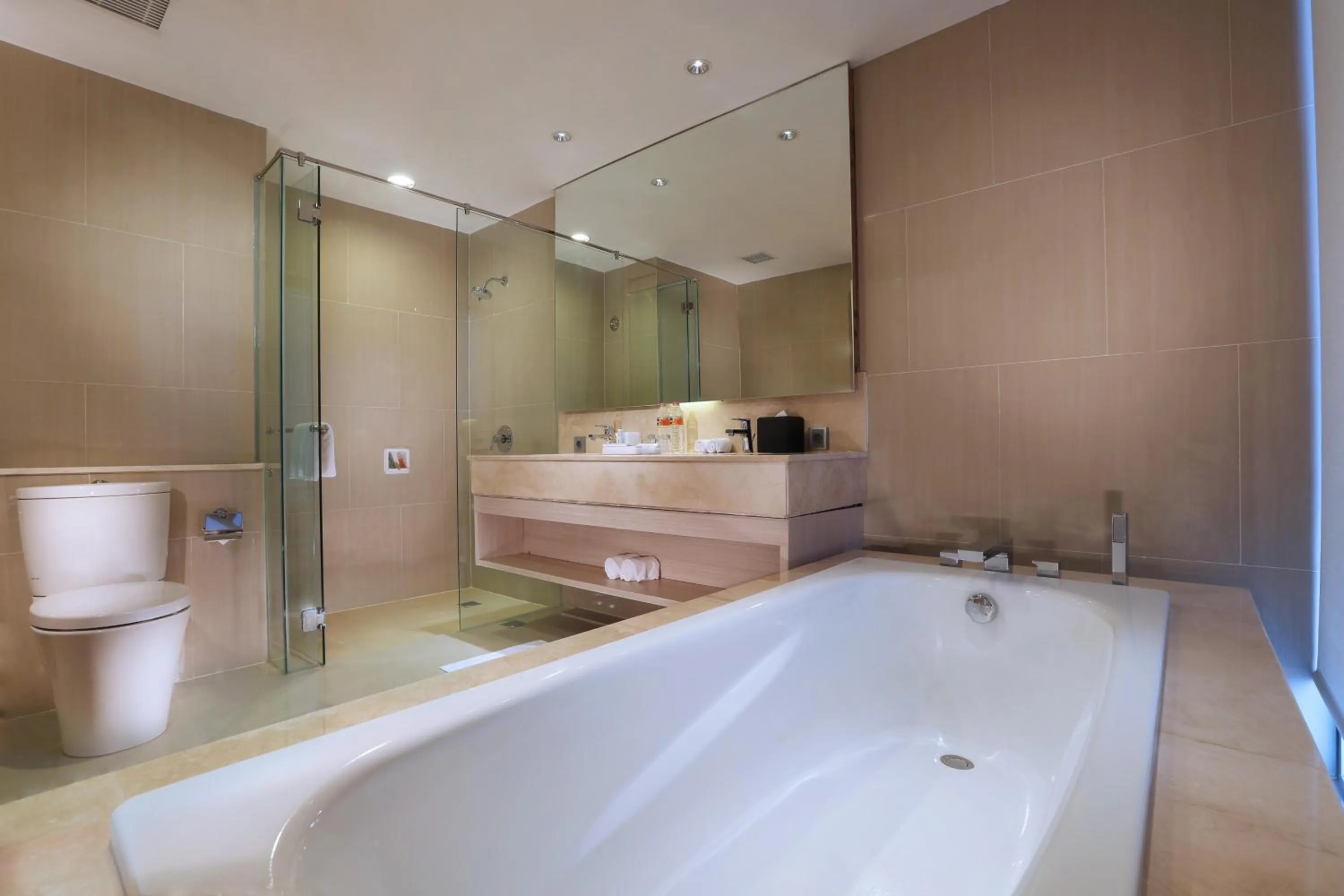 Bathroom in Grand Tan Banjarmasin Hotel & Convention Center
