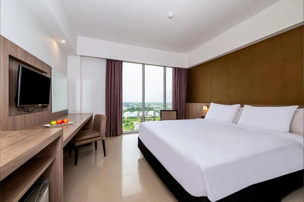 Bedroom, Bed in Grand Tan Banjarmasin Hotel & Convention Center