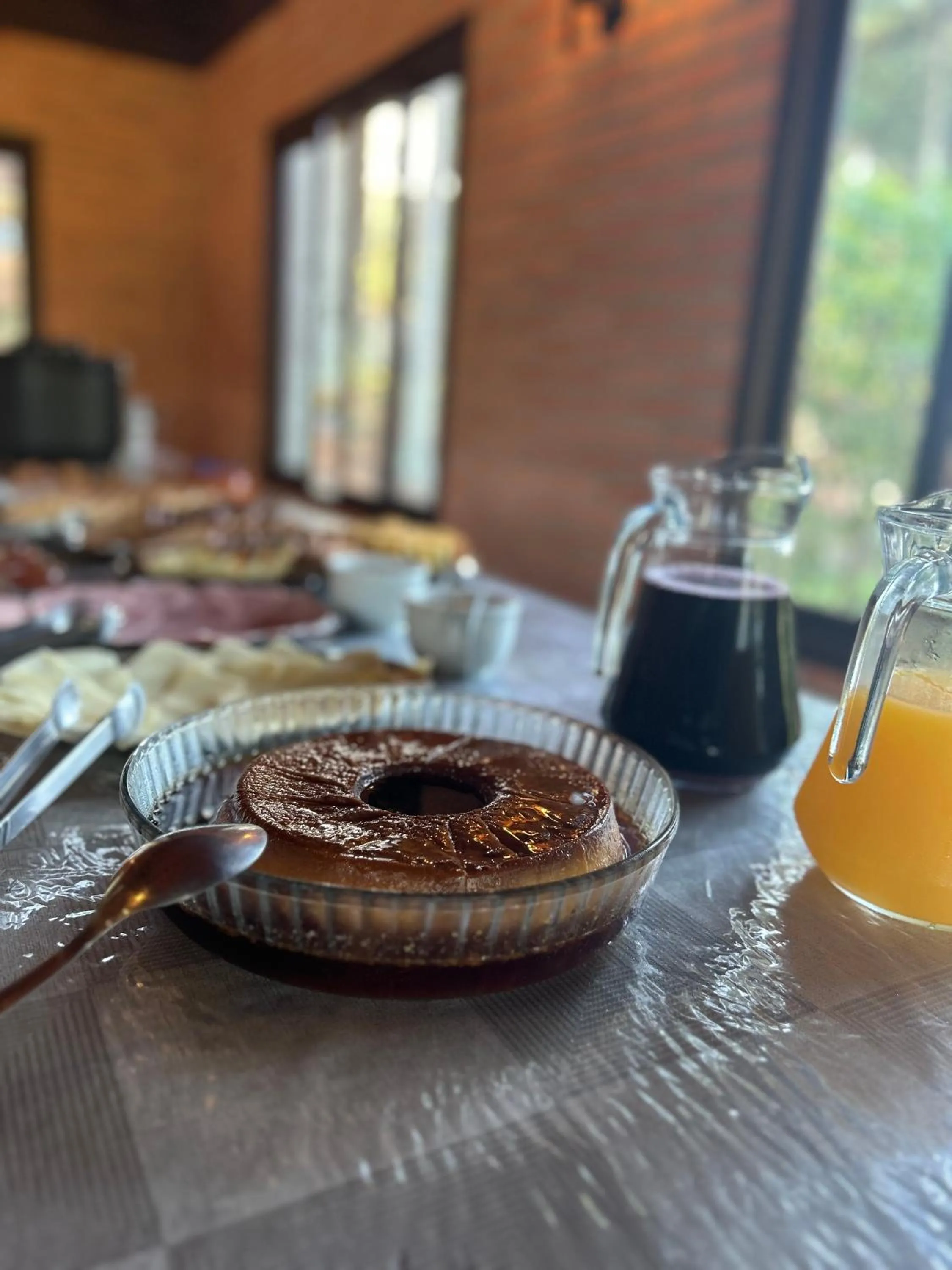 Breakfast in Parque Da Cachoeira