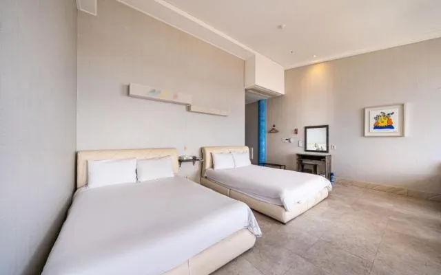 Bed in Hotel White House