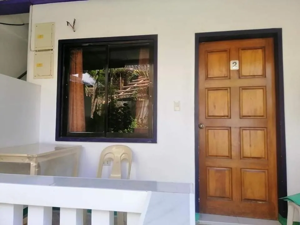 Facade/entrance in M&E Guesthouse