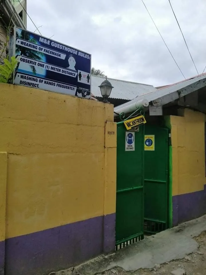 Facade/entrance in M&E Guesthouse