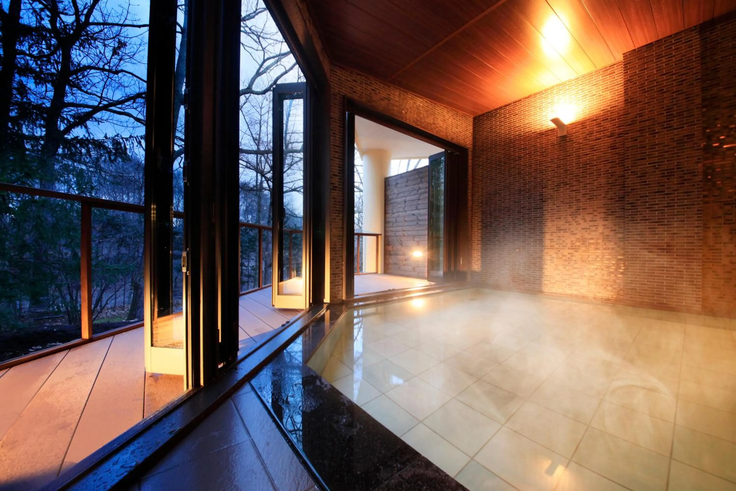 Public Bath in Yutorelo Karuizawa Hotel