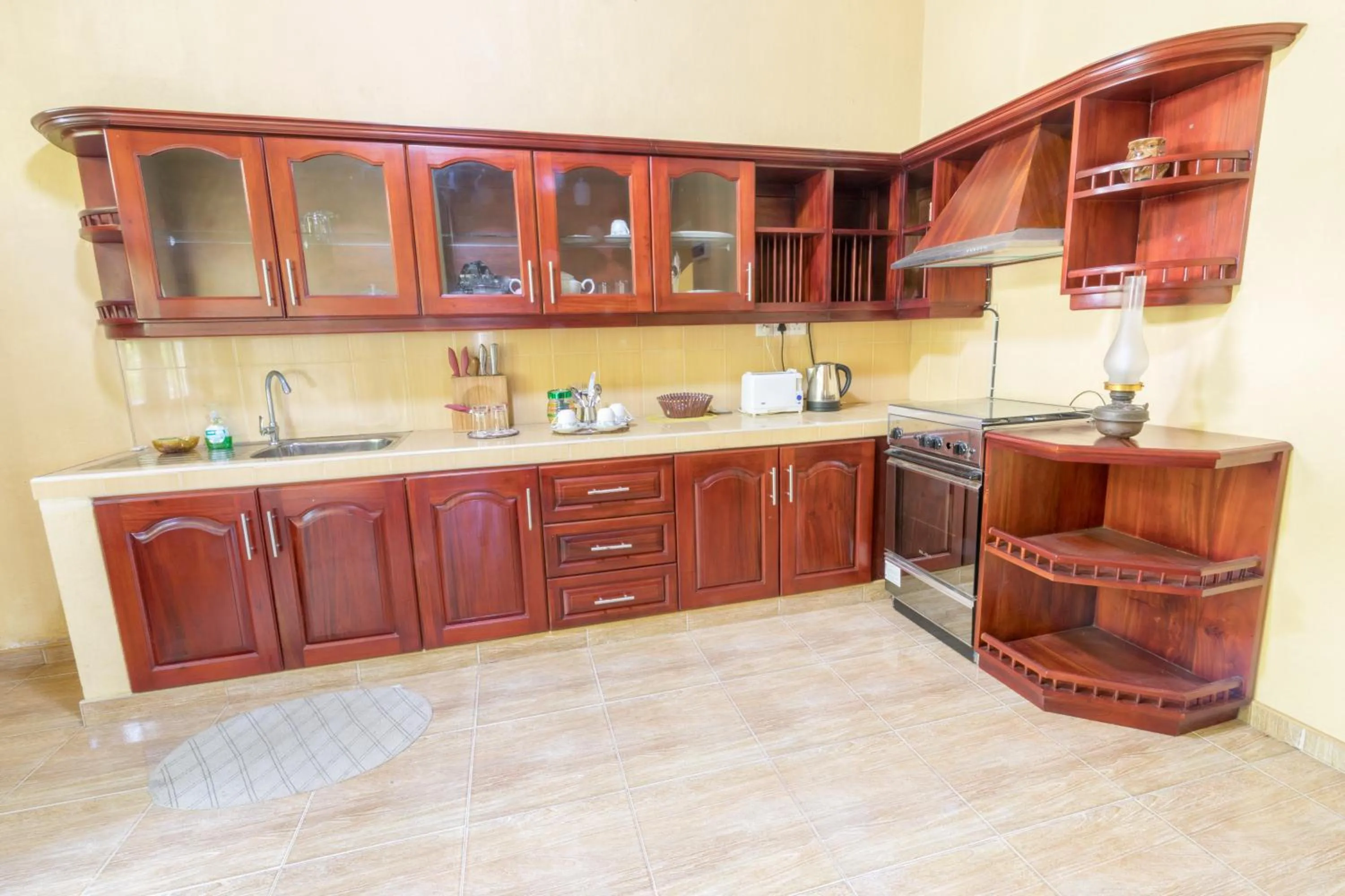 kitchen in Green Villa Unawatuna