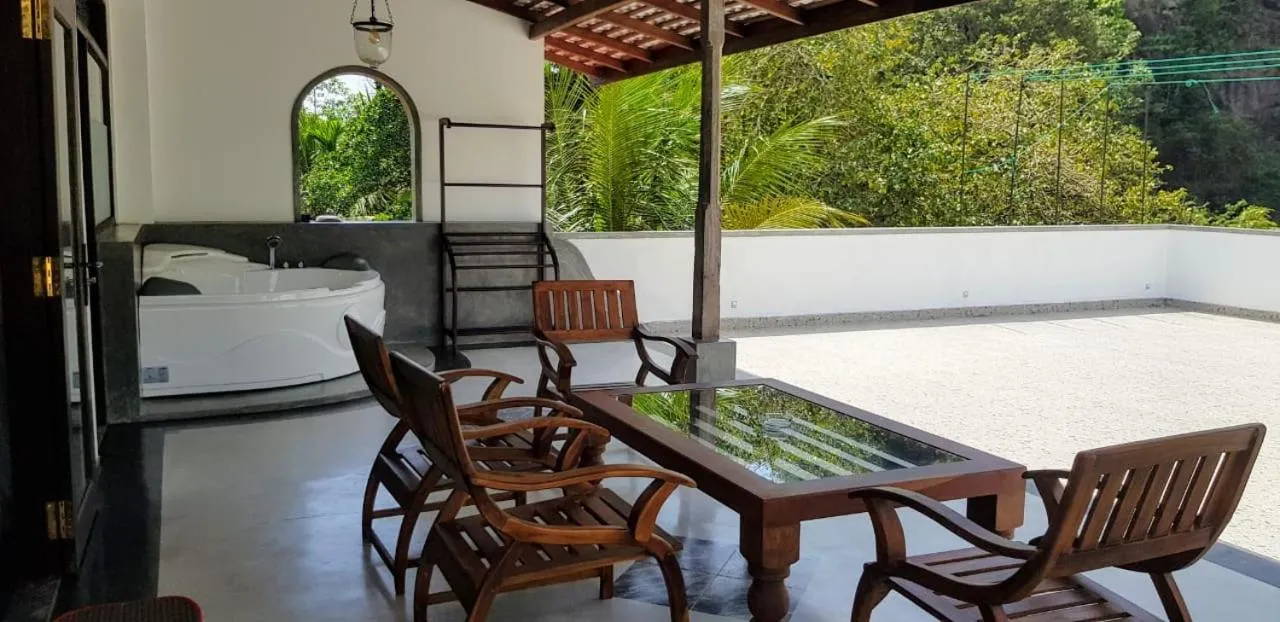 Balcony/Terrace in Green Villa Unawatuna