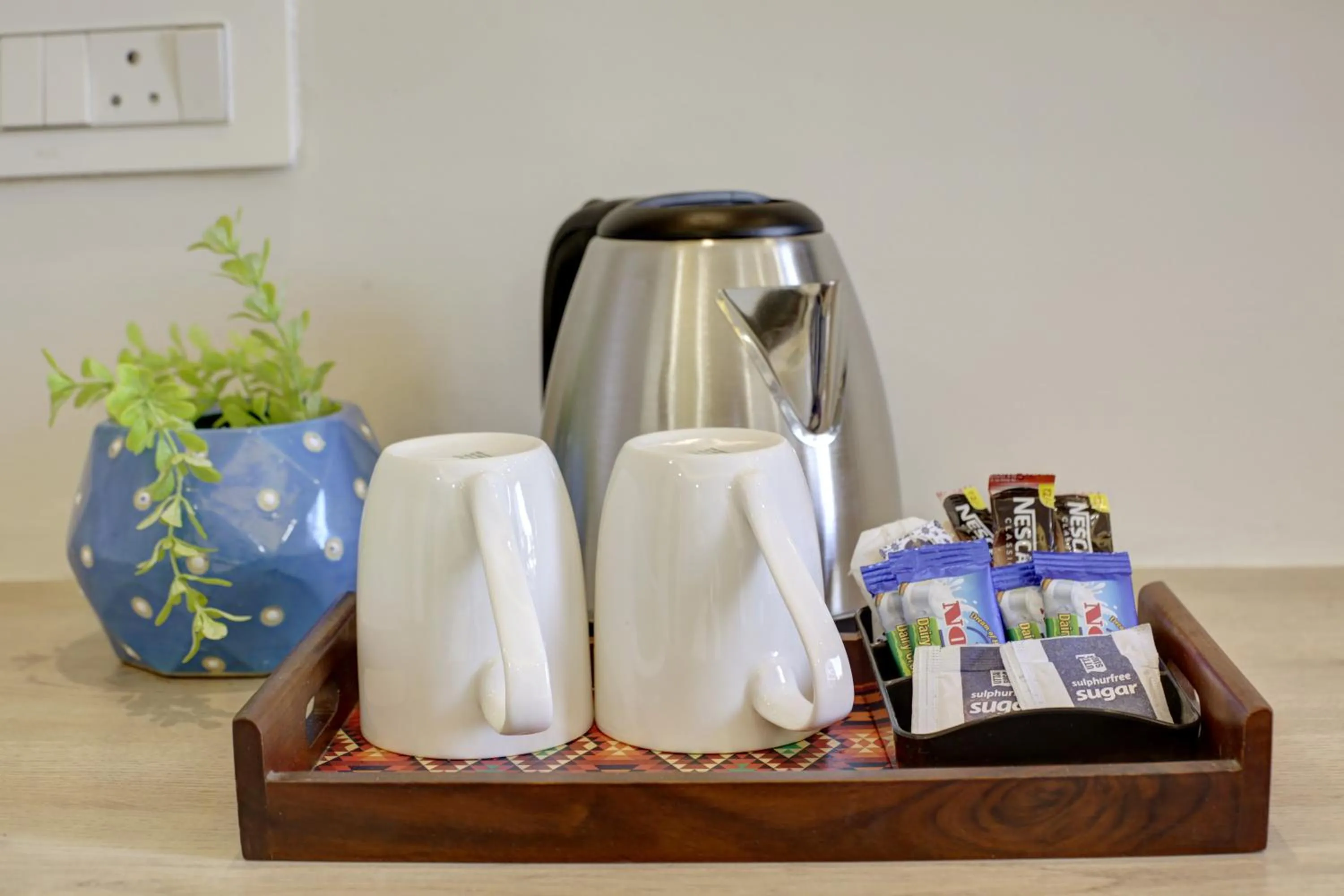 Coffee/tea facilities in FlxHo Quad - Luxury Studio Apart Hotel DLF Cyber City