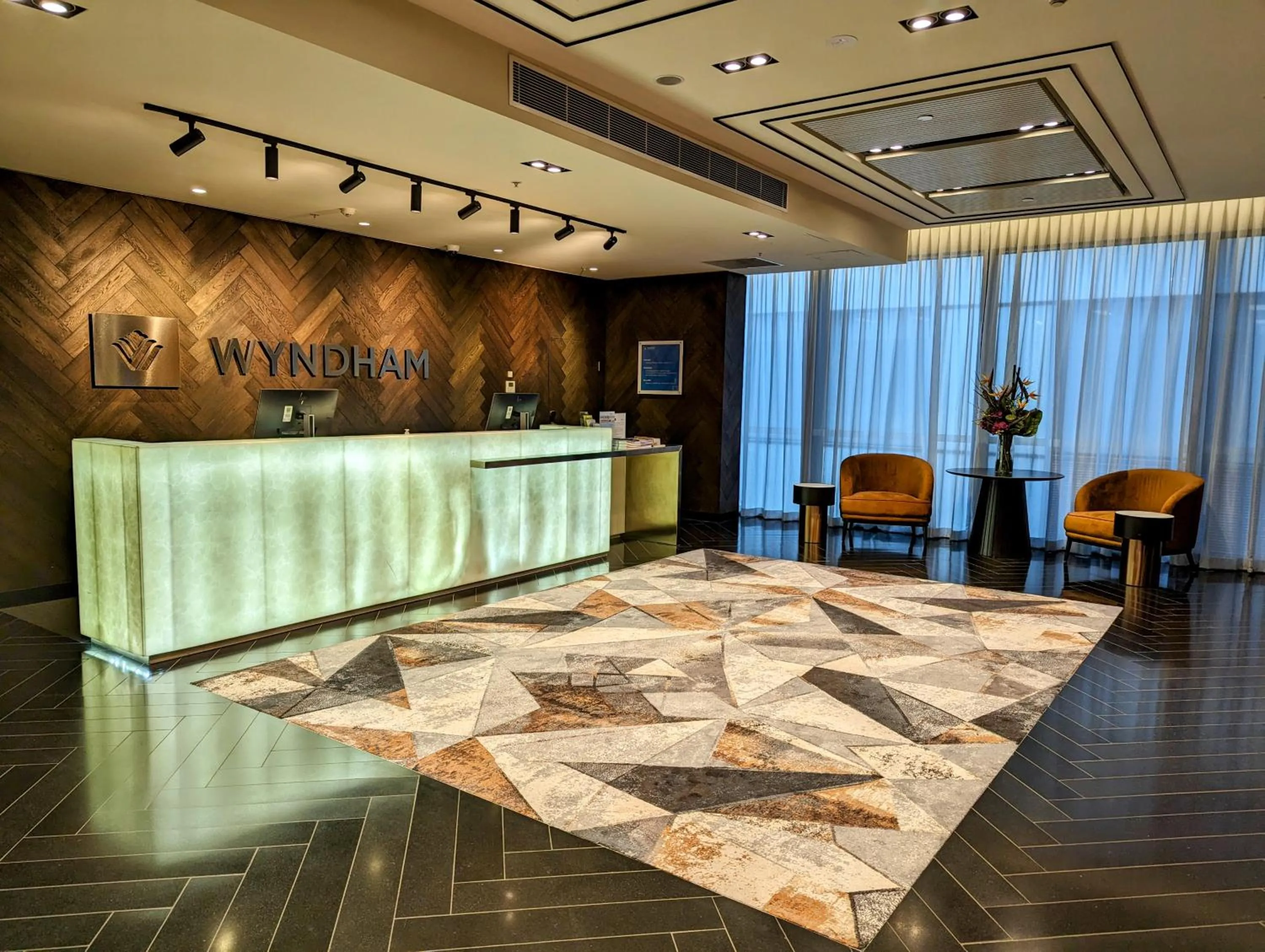 Lobby or reception in Wyndham Hotel Melbourne