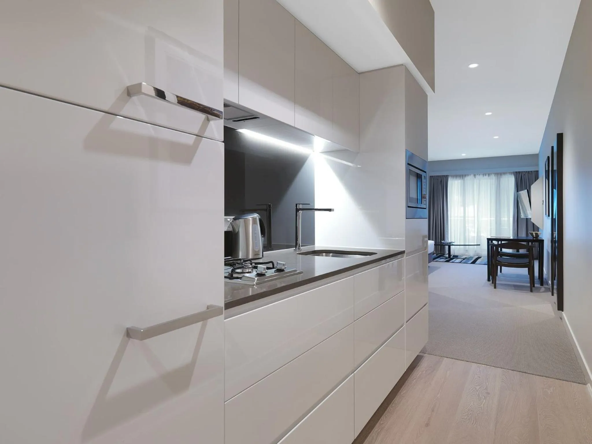 Kitchen or kitchenette in Wyndham Hotel Melbourne