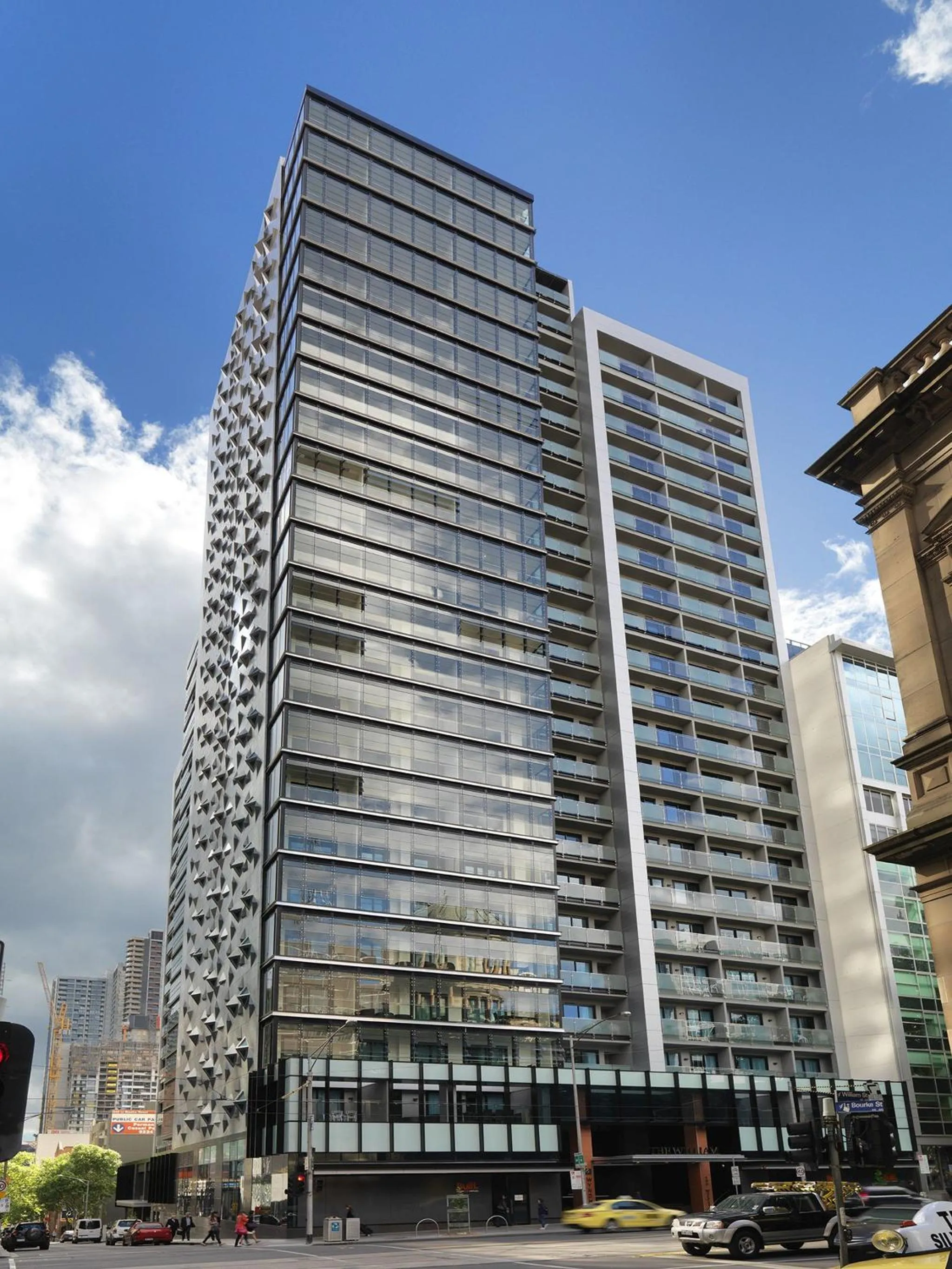 Facade/entrance in Wyndham Hotel Melbourne