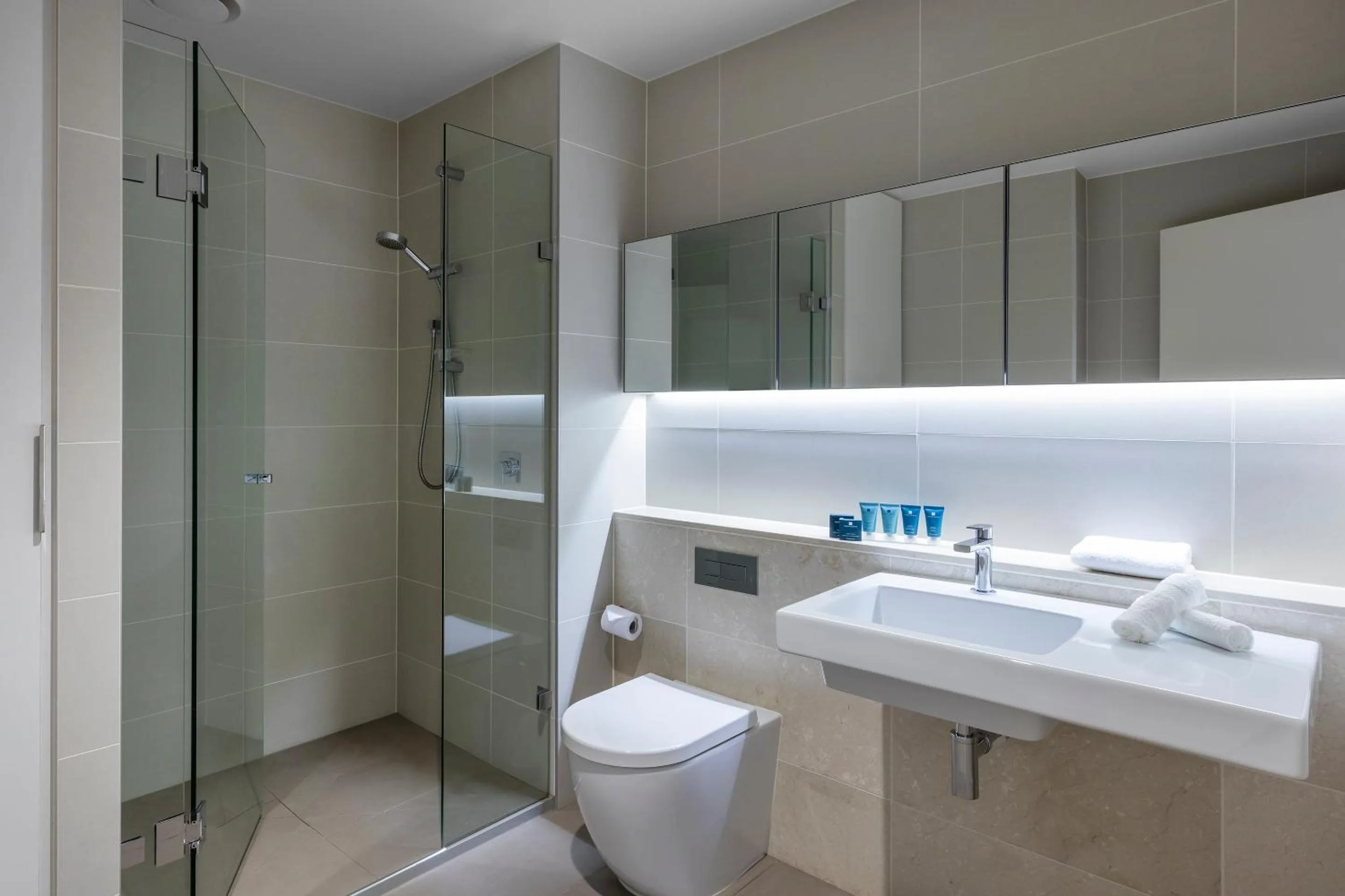 Bathroom in Wyndham Hotel Melbourne