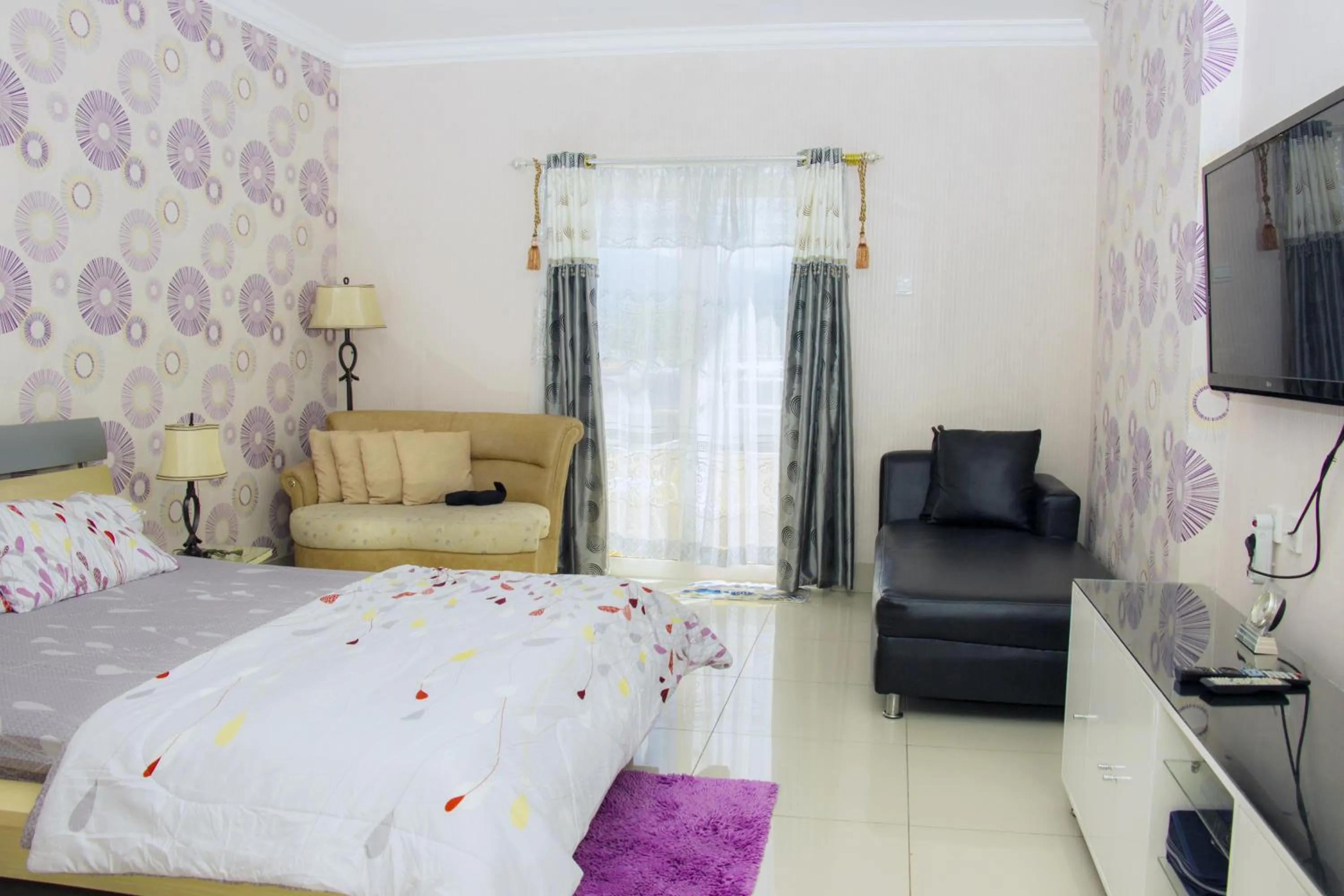 Bedroom, Bed in Apartemen MTC