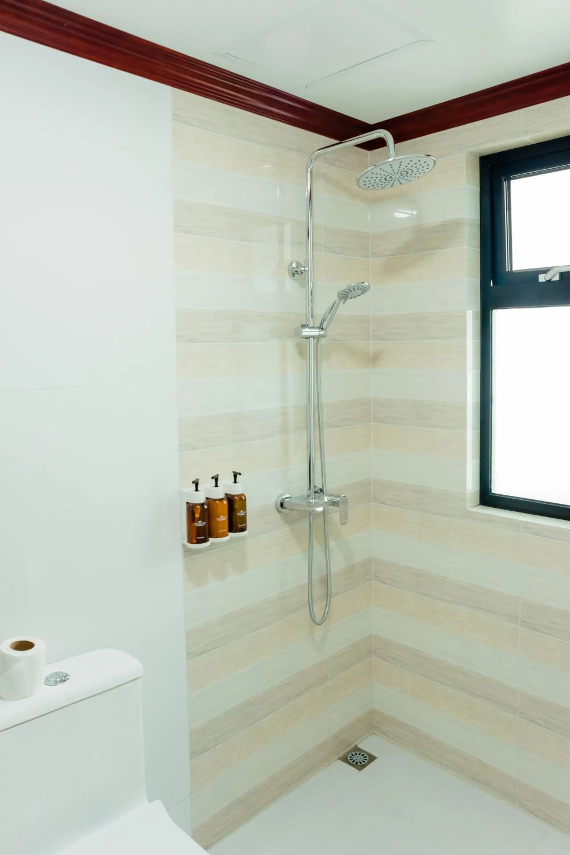 Shower in AIMI Beach, Gulhi Island, Maldives