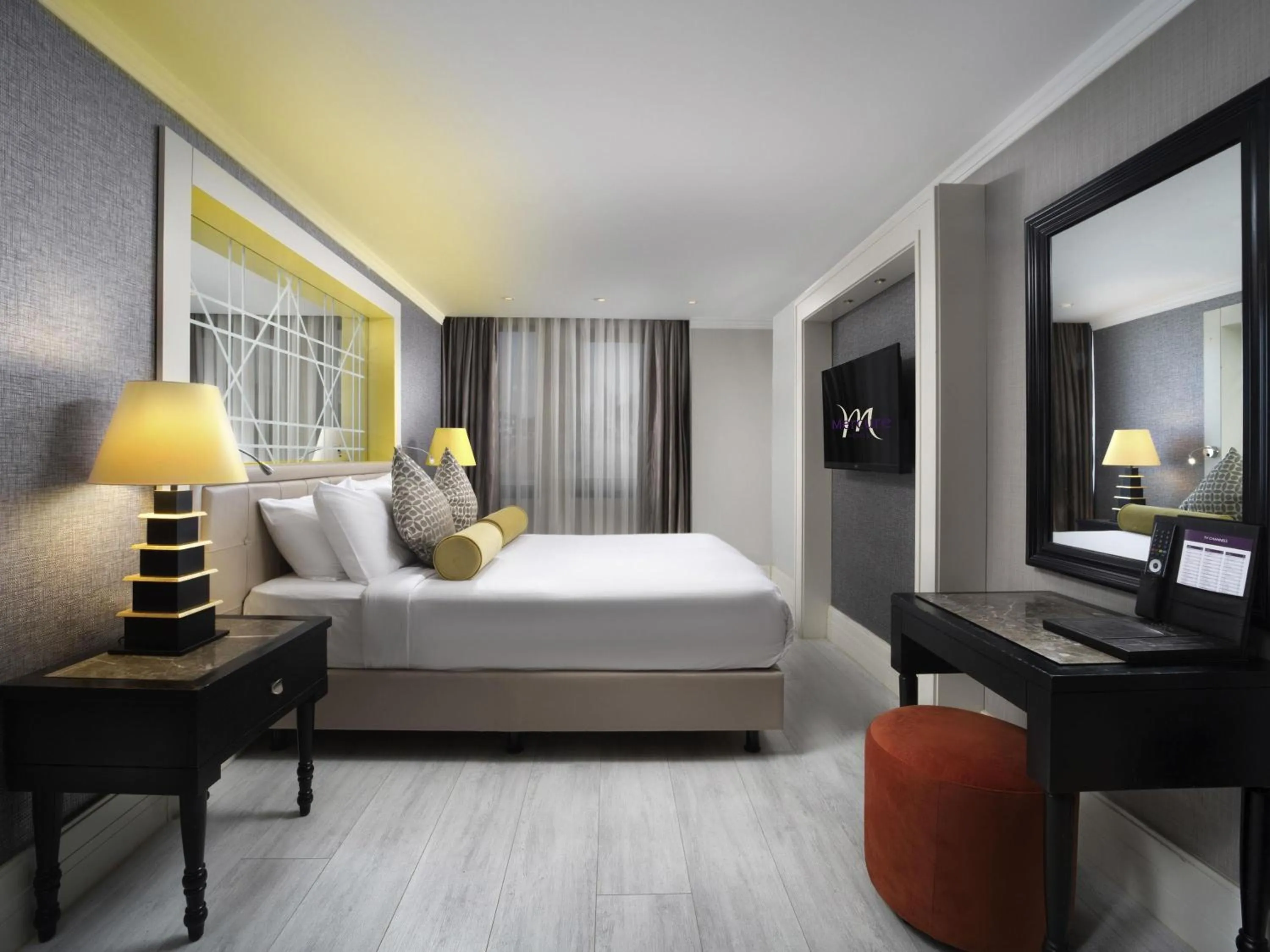 Bedroom, Bed in Mercure Istanbul Bomonti