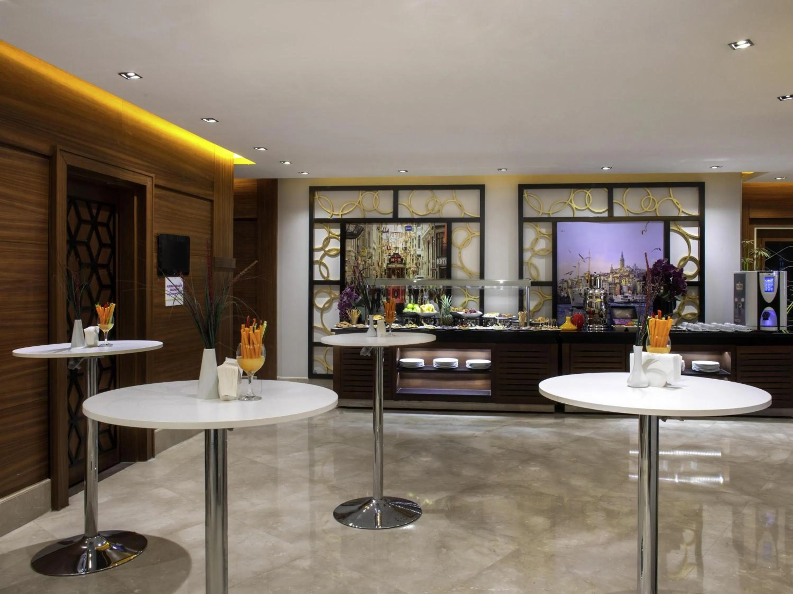 Meeting/conference room in Mercure Istanbul Bomonti