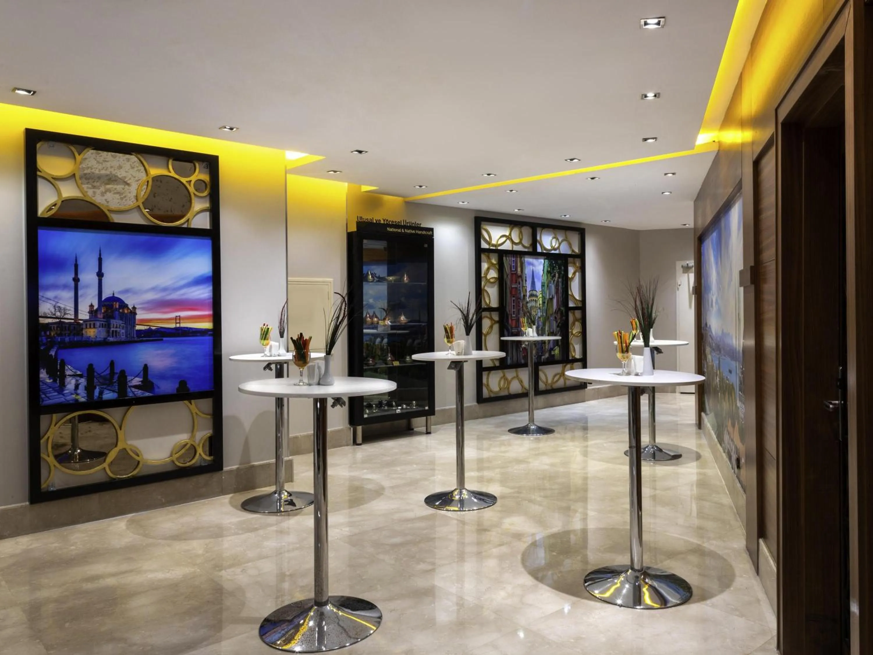 Meeting/conference room in Mercure Istanbul Bomonti