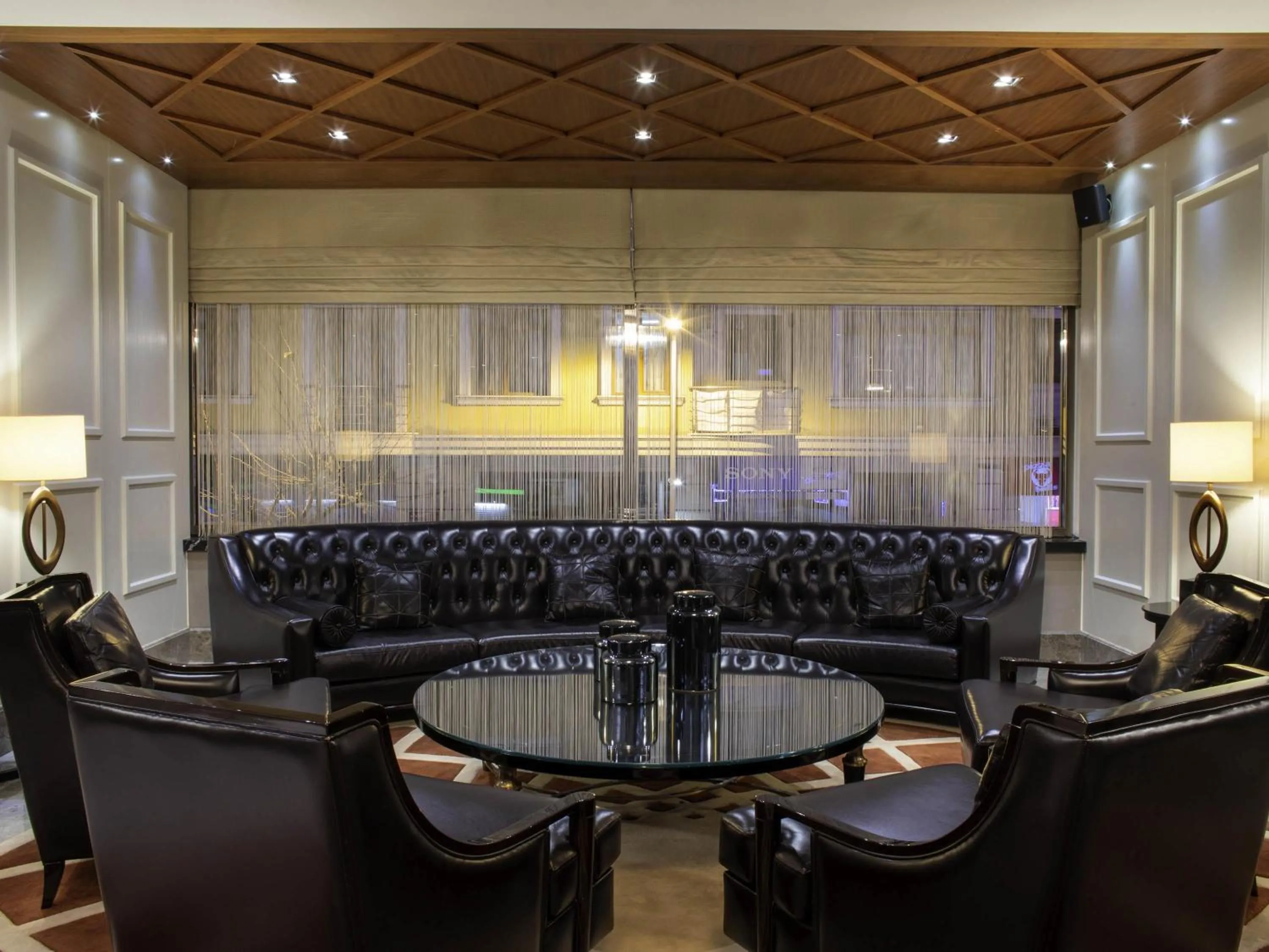 Restaurant/places to eat in Mercure Istanbul Bomonti