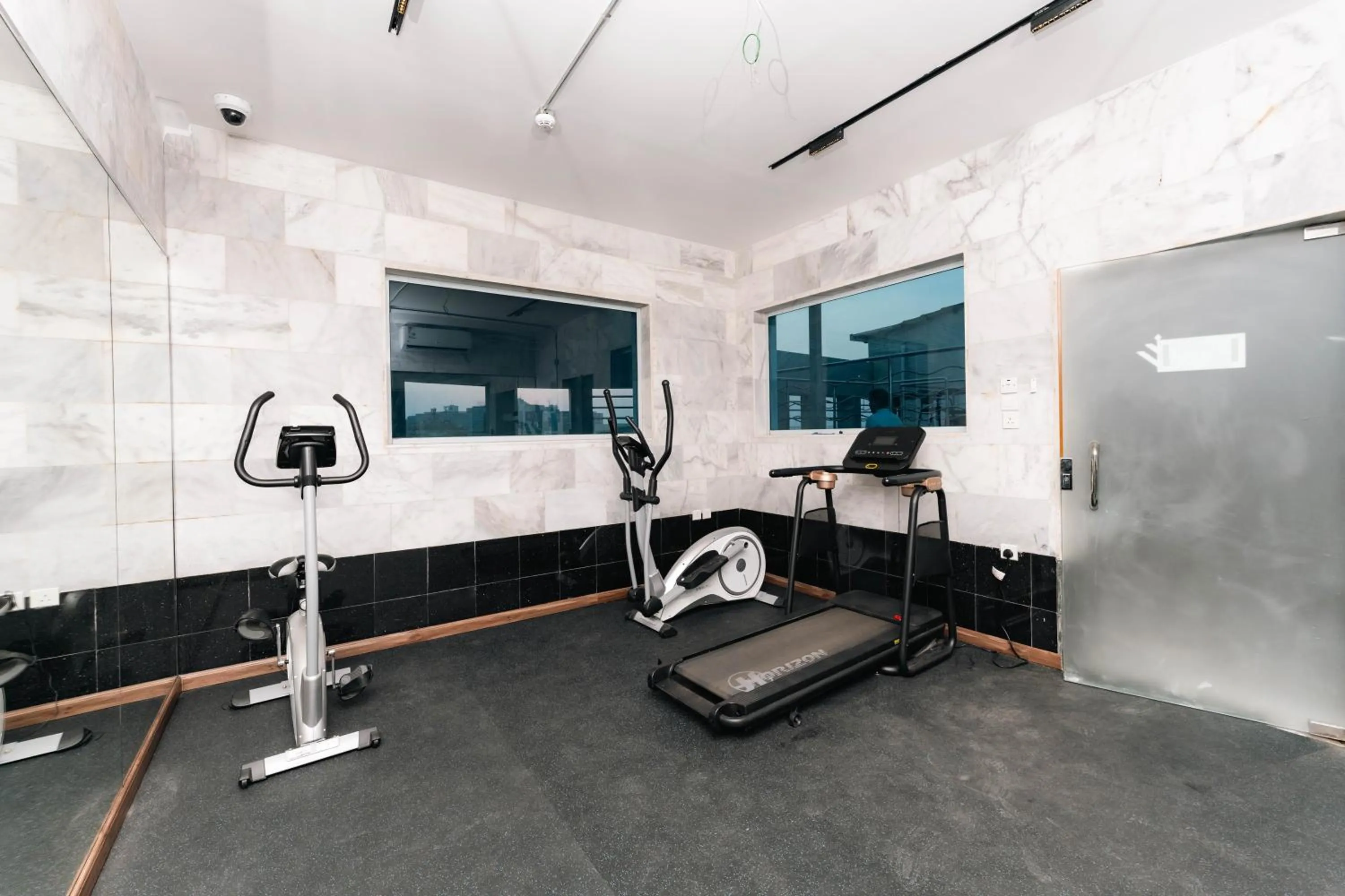 Fitness centre/facilities in Aluya Hotel