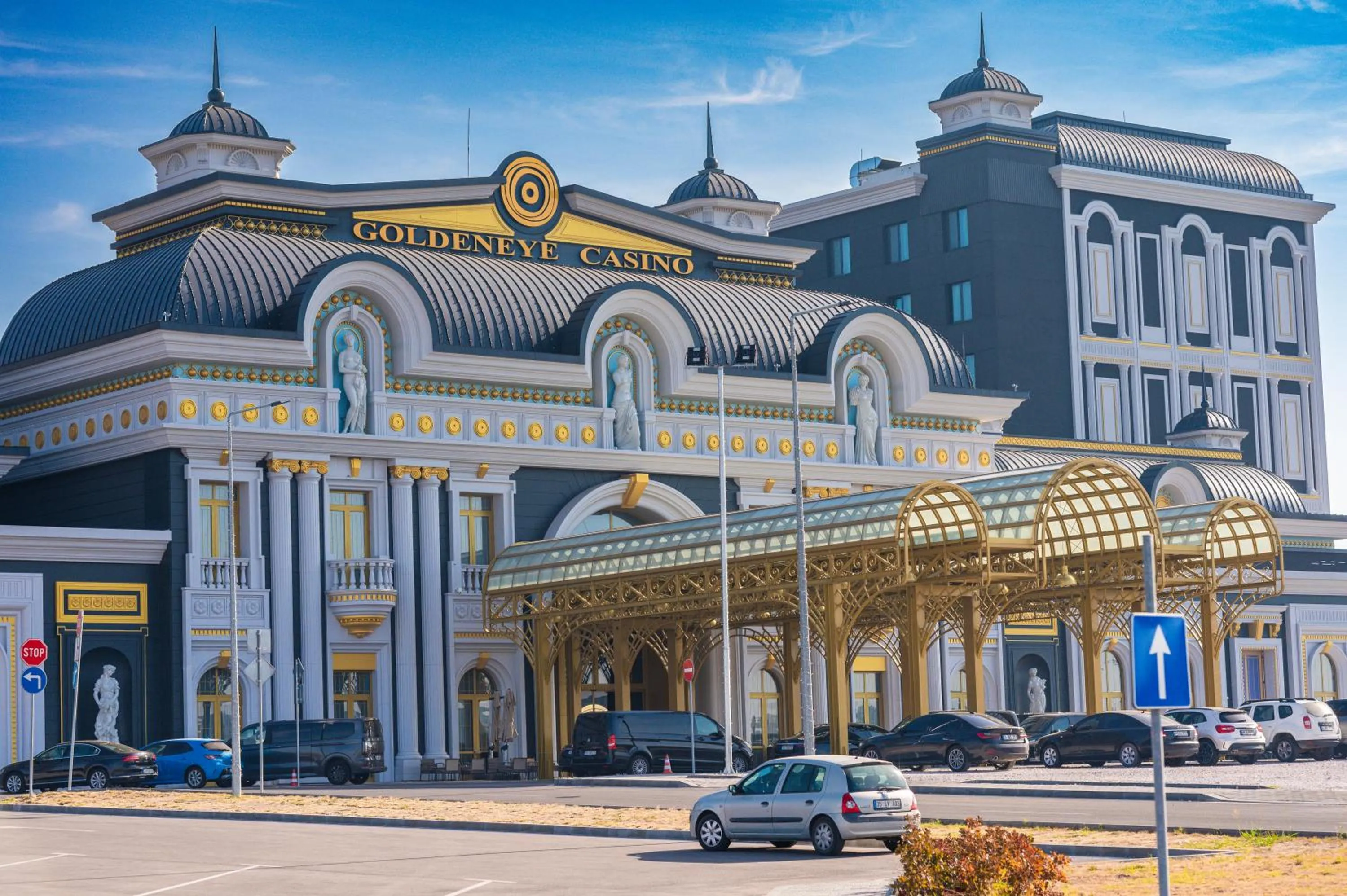 GoldenEye Hotel & Casino