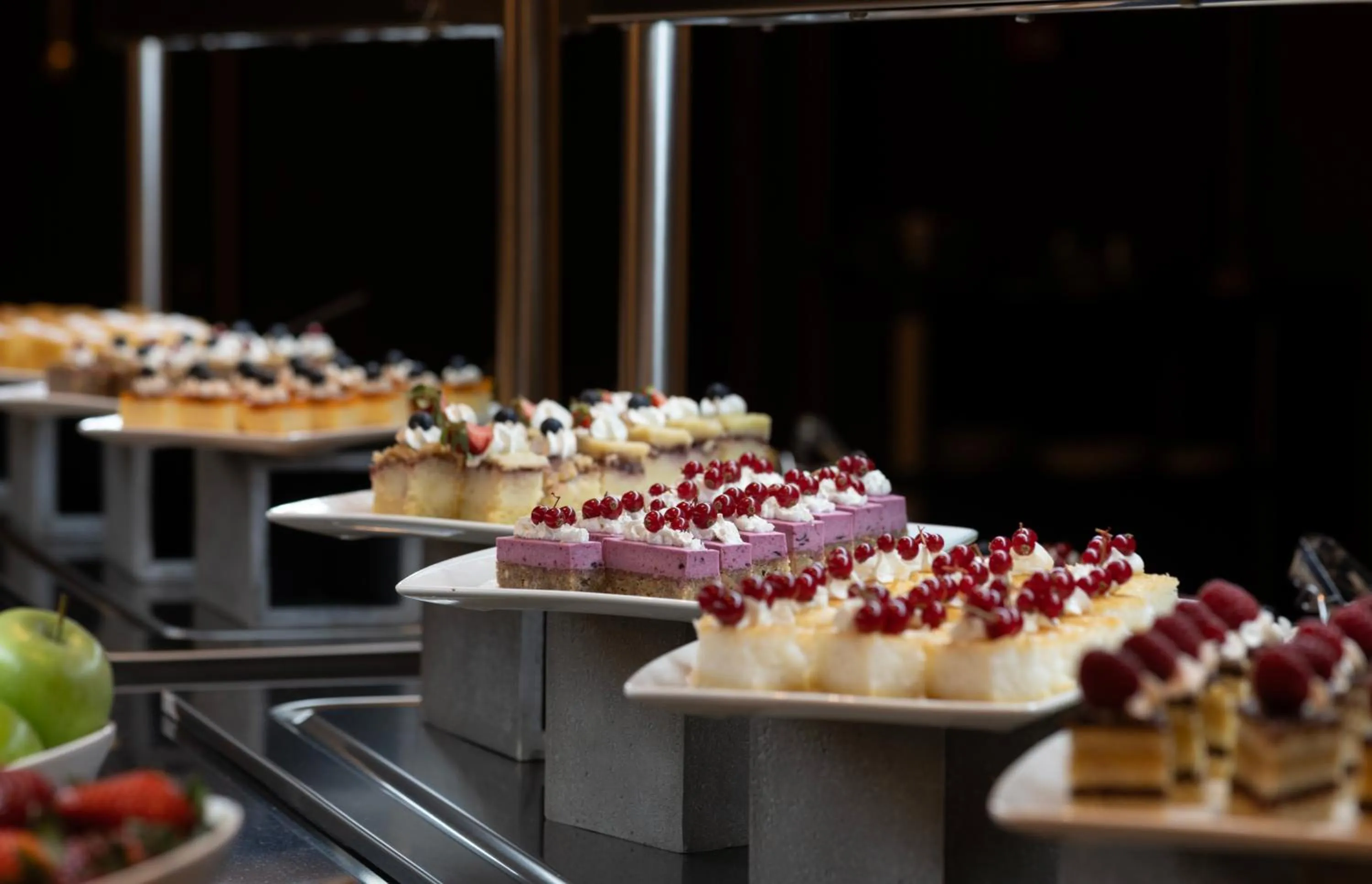 GoldenEye Hotel & Casino