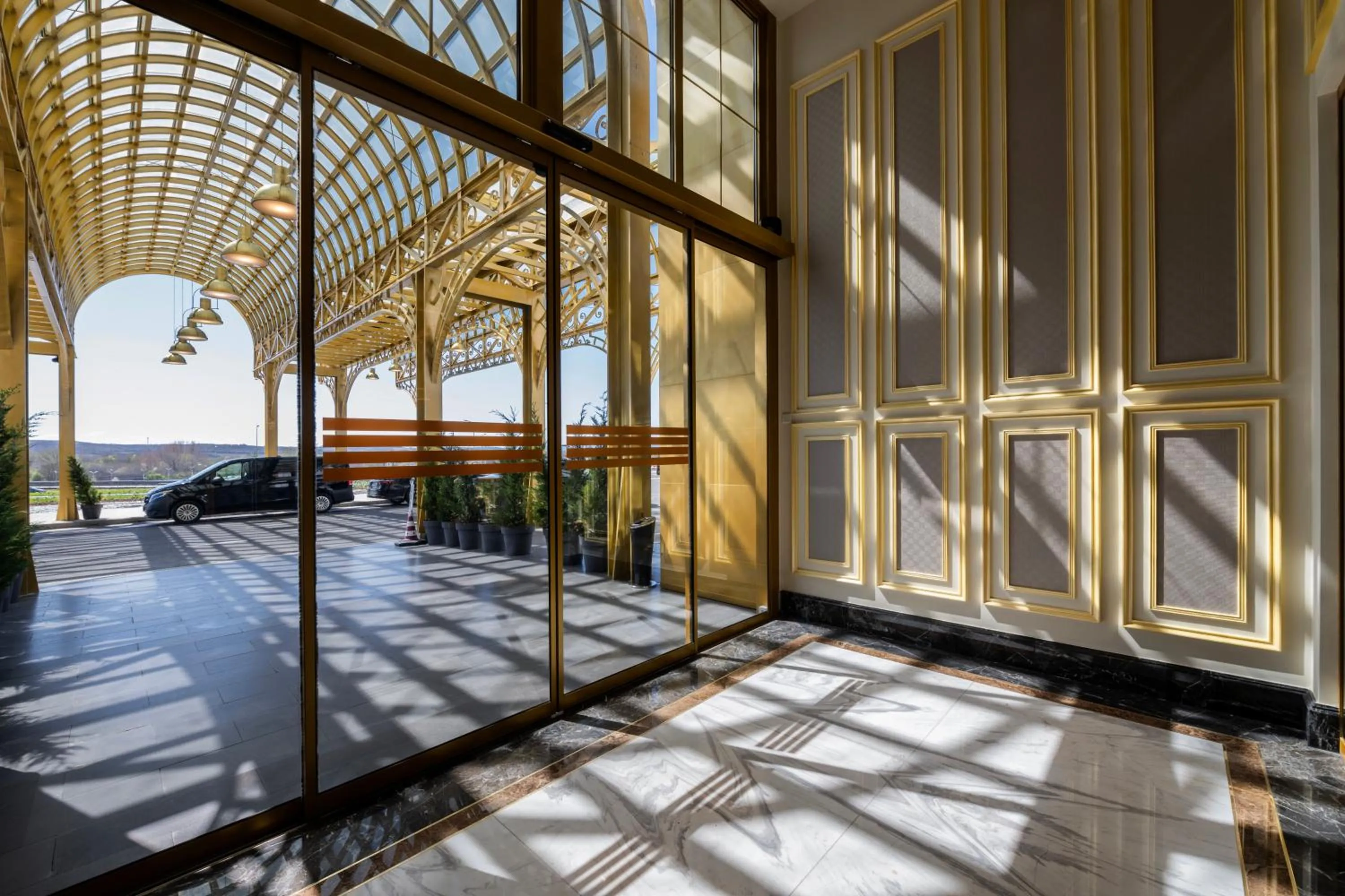 GoldenEye Hotel & Casino