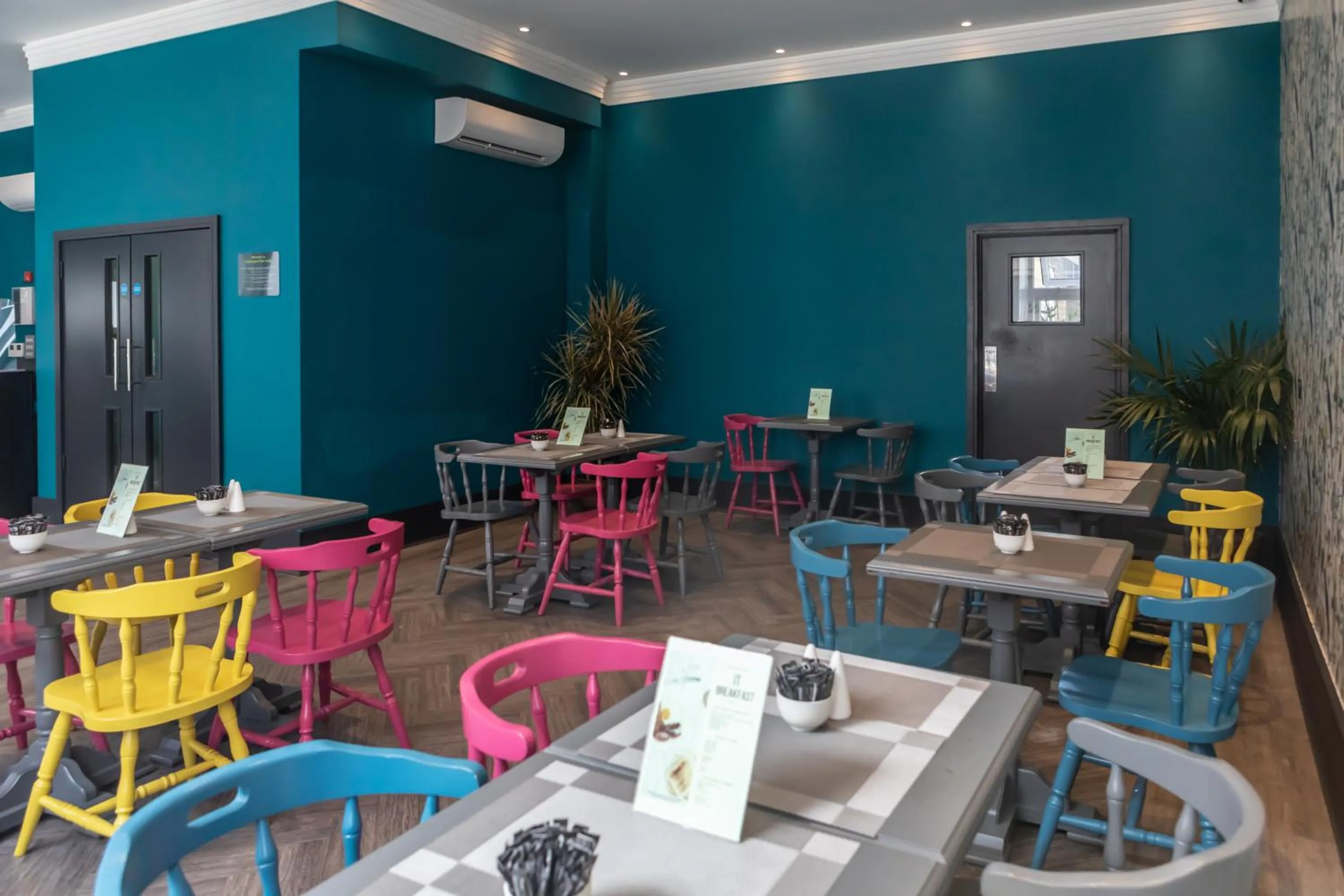 Breakfast in Paddington Park Hotel