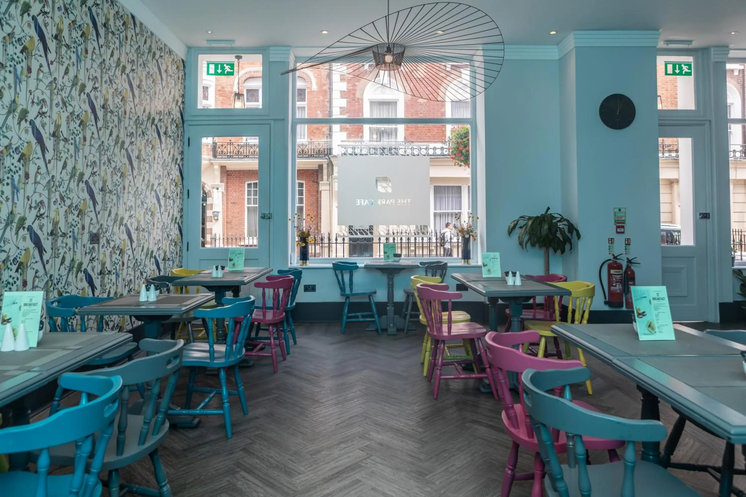 Restaurant/places to eat in Paddington Park Hotel