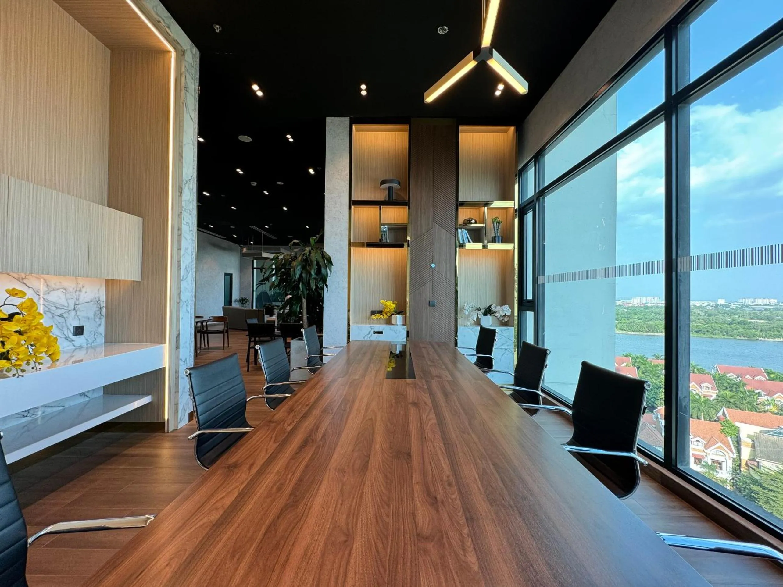 Meeting/conference room in Homie's Dedge Thao Dien Luxury Apartment