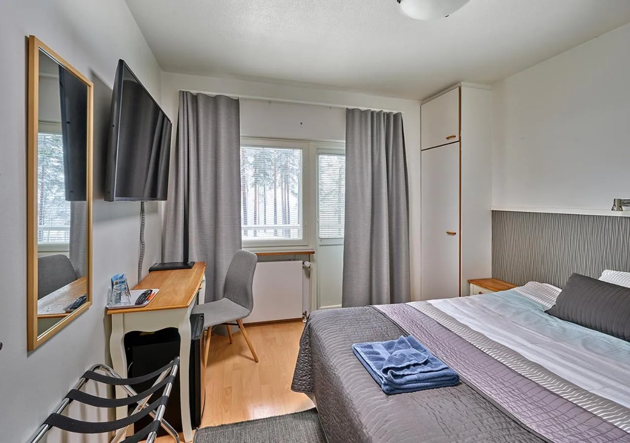 Photo of the whole room, Bed in Hotelli-Ravintola Gasthaus Lohja