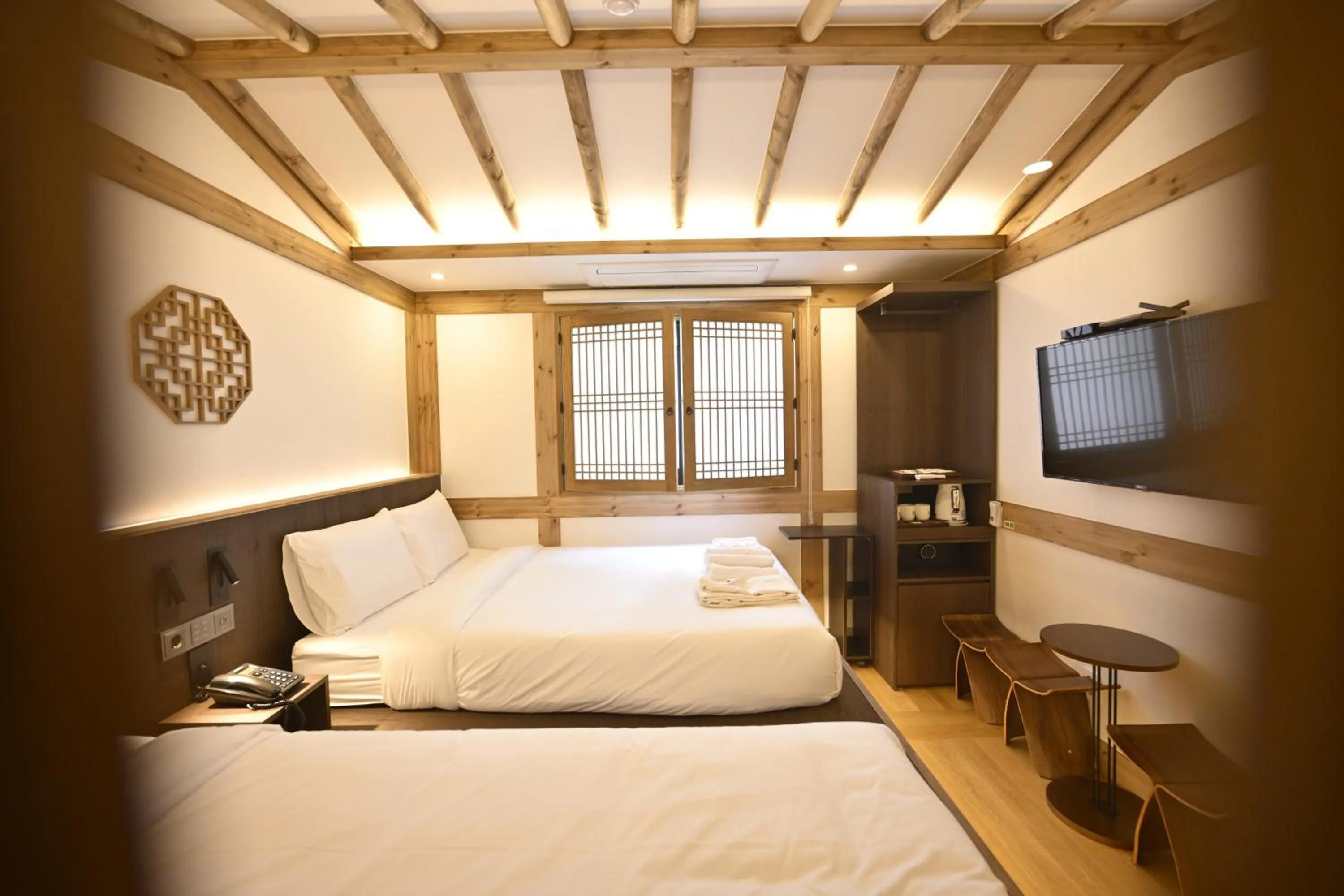 Bed in Hanok Hotel DAAM Seoul