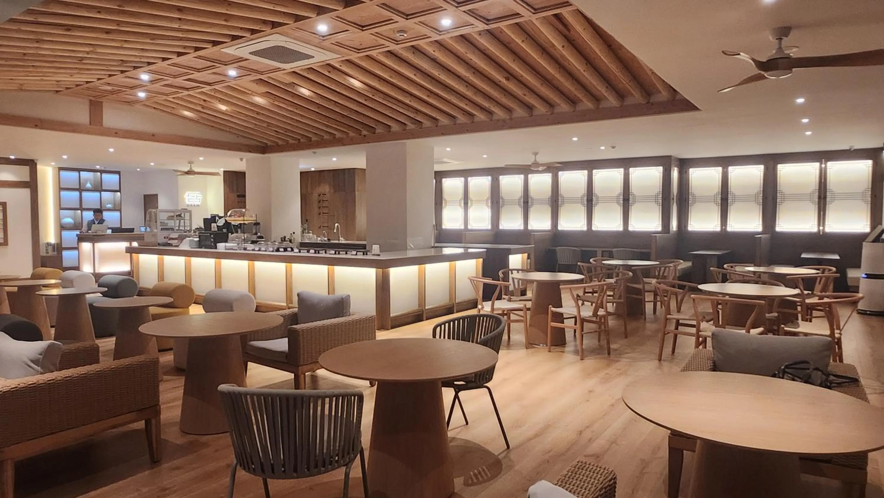 Lobby or reception in Hanok Hotel DAAM Seoul