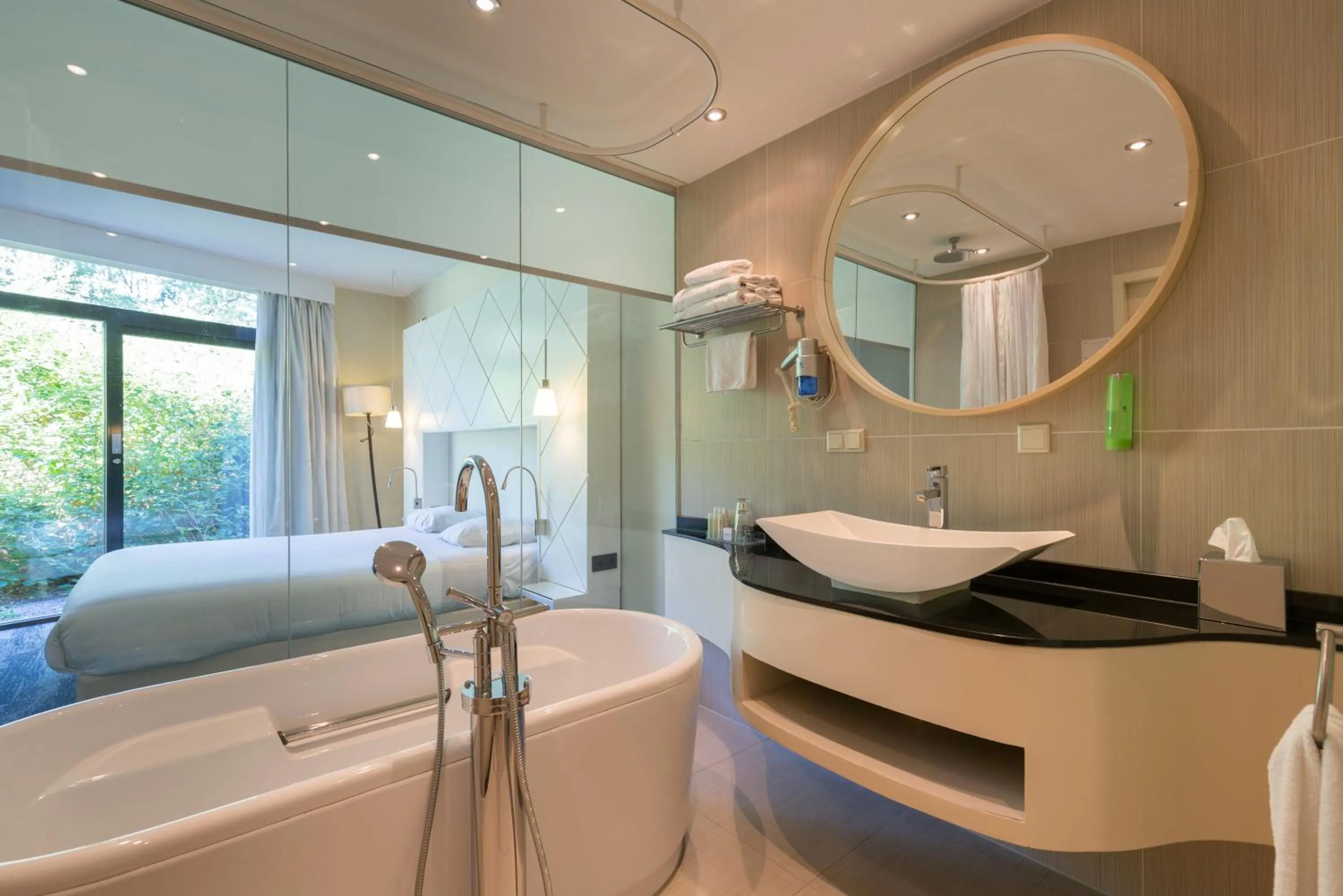 Bathroom in Fletcher Hotel-Restaurant Jagershorst-Eindhoven