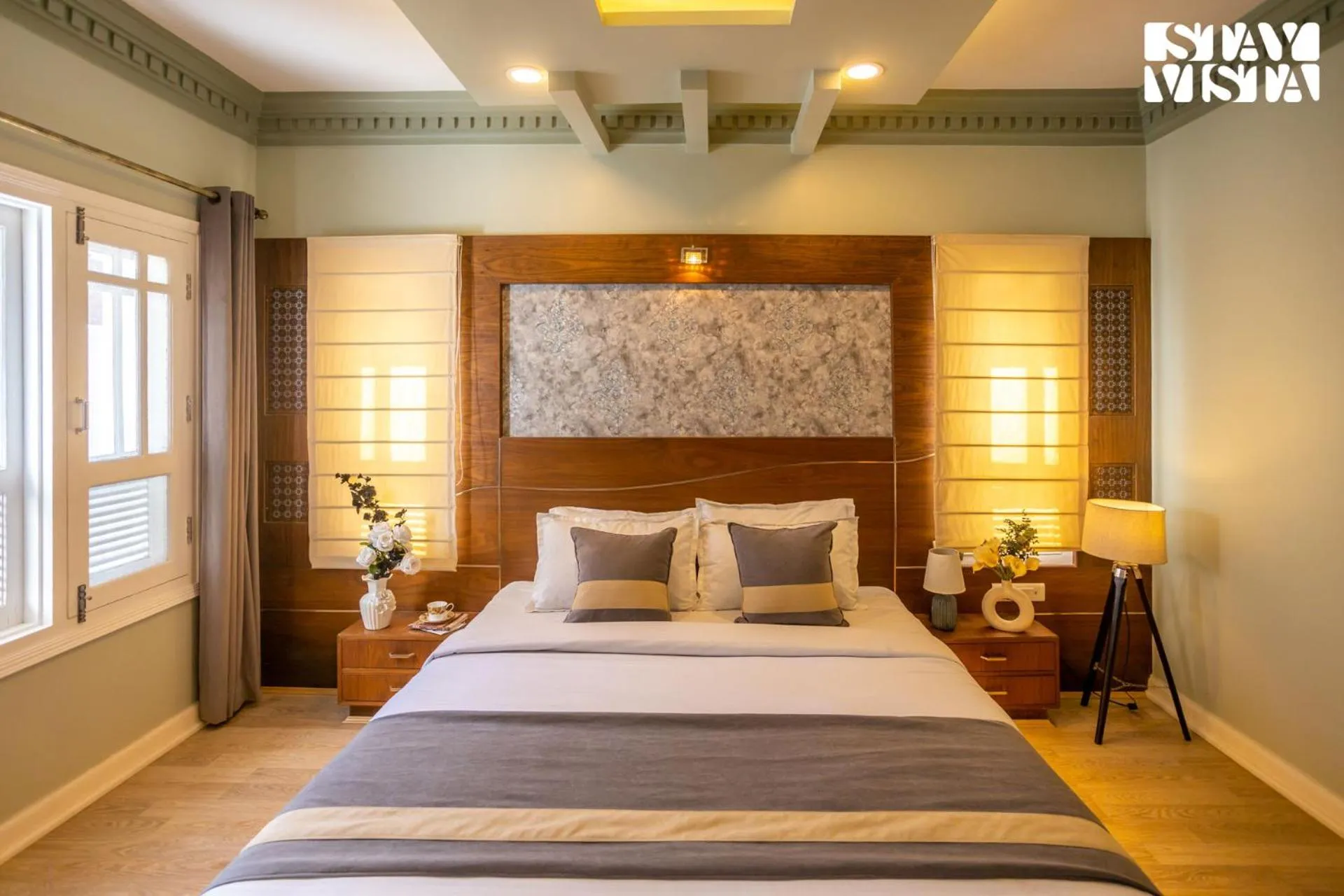 Bedroom, Bed in StayVista at Midsummer Moon - Mountain View with Courtyard