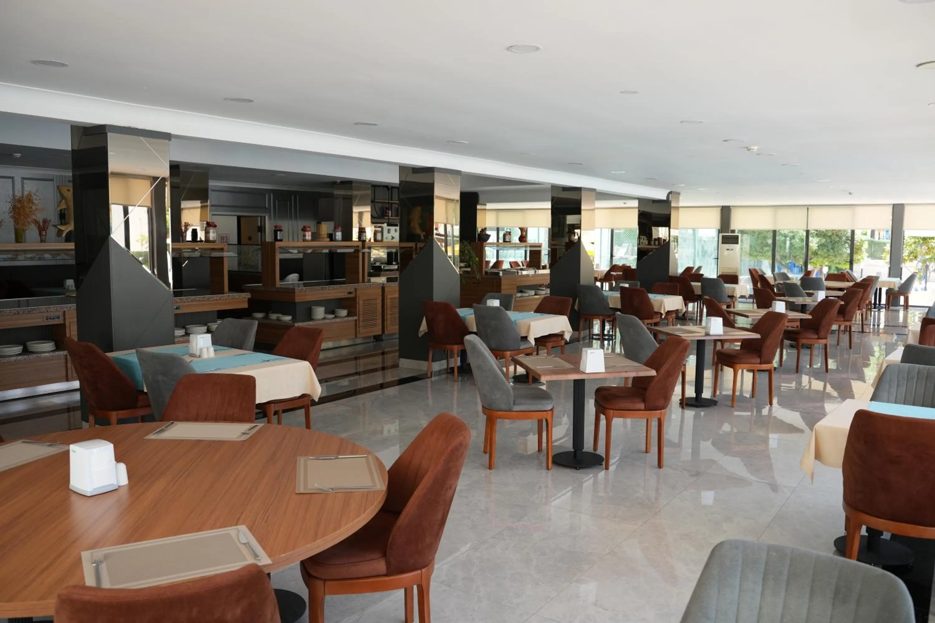 Ada Newday Resort Hotel