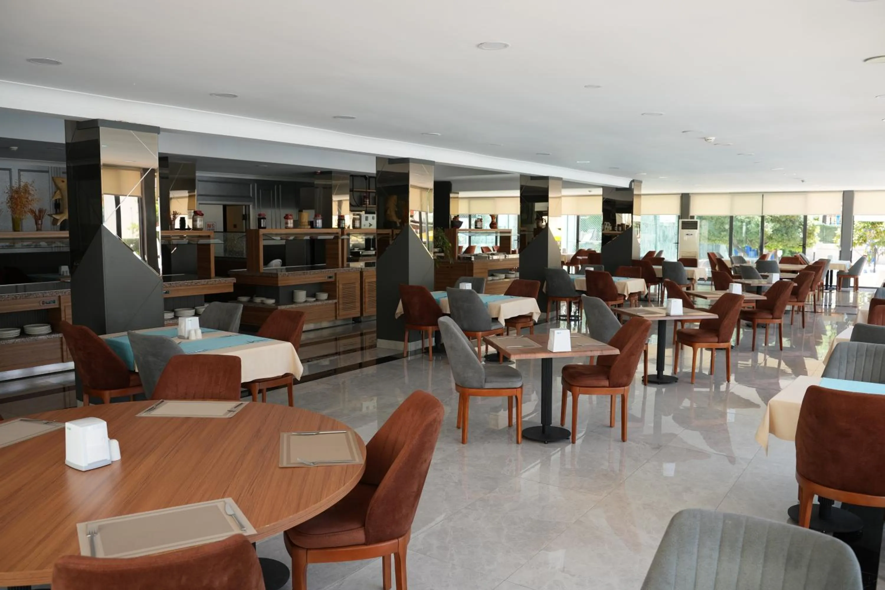 Ada Newday Resort Hotel