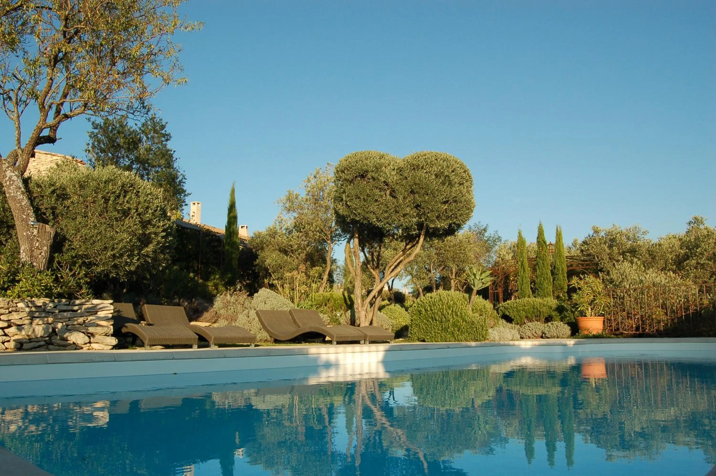 Day in Mas de la Beaume