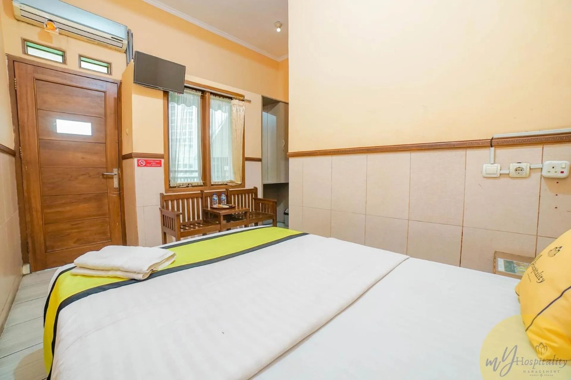 Bed in Hotel Patradisa by My Hospitality