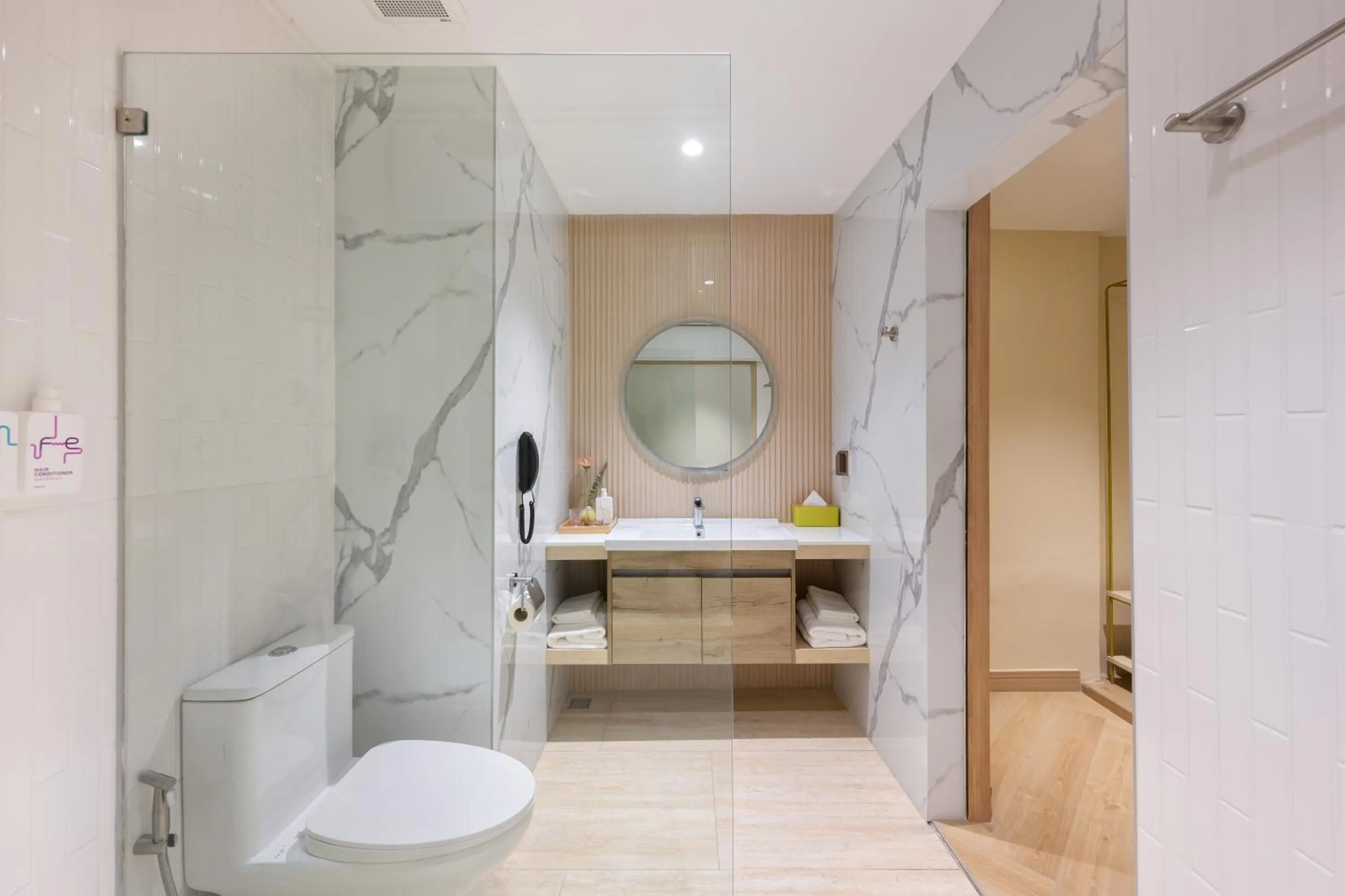 Bathroom in Centara Life Lamai Resort Samui