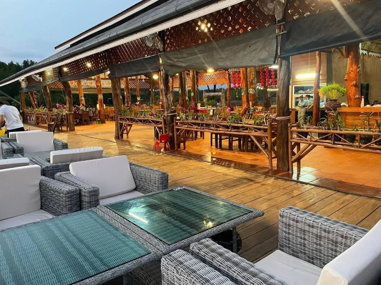 Restaurant/places to eat in Nov Koh Kong Resort