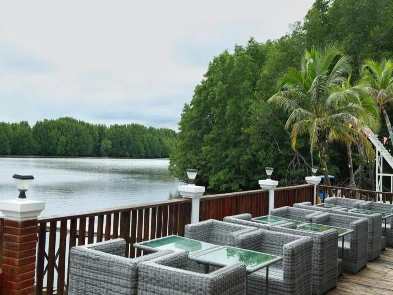 Restaurant/places to eat in Nov Koh Kong Resort
