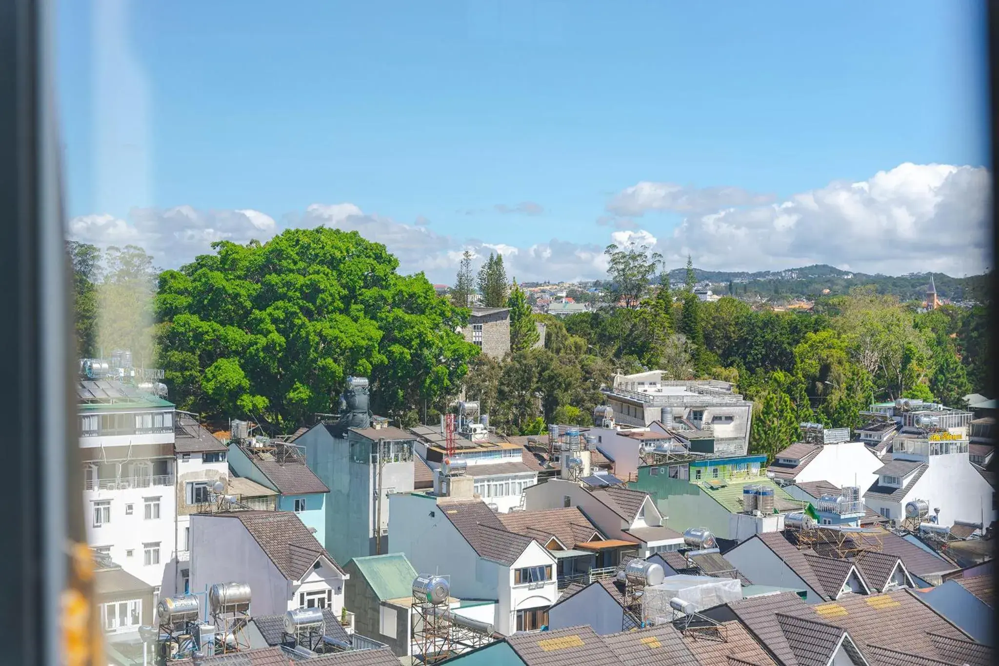 King Room with Balcony in RAON Central Hotel King Room with Balcony in RAON Central Hotel