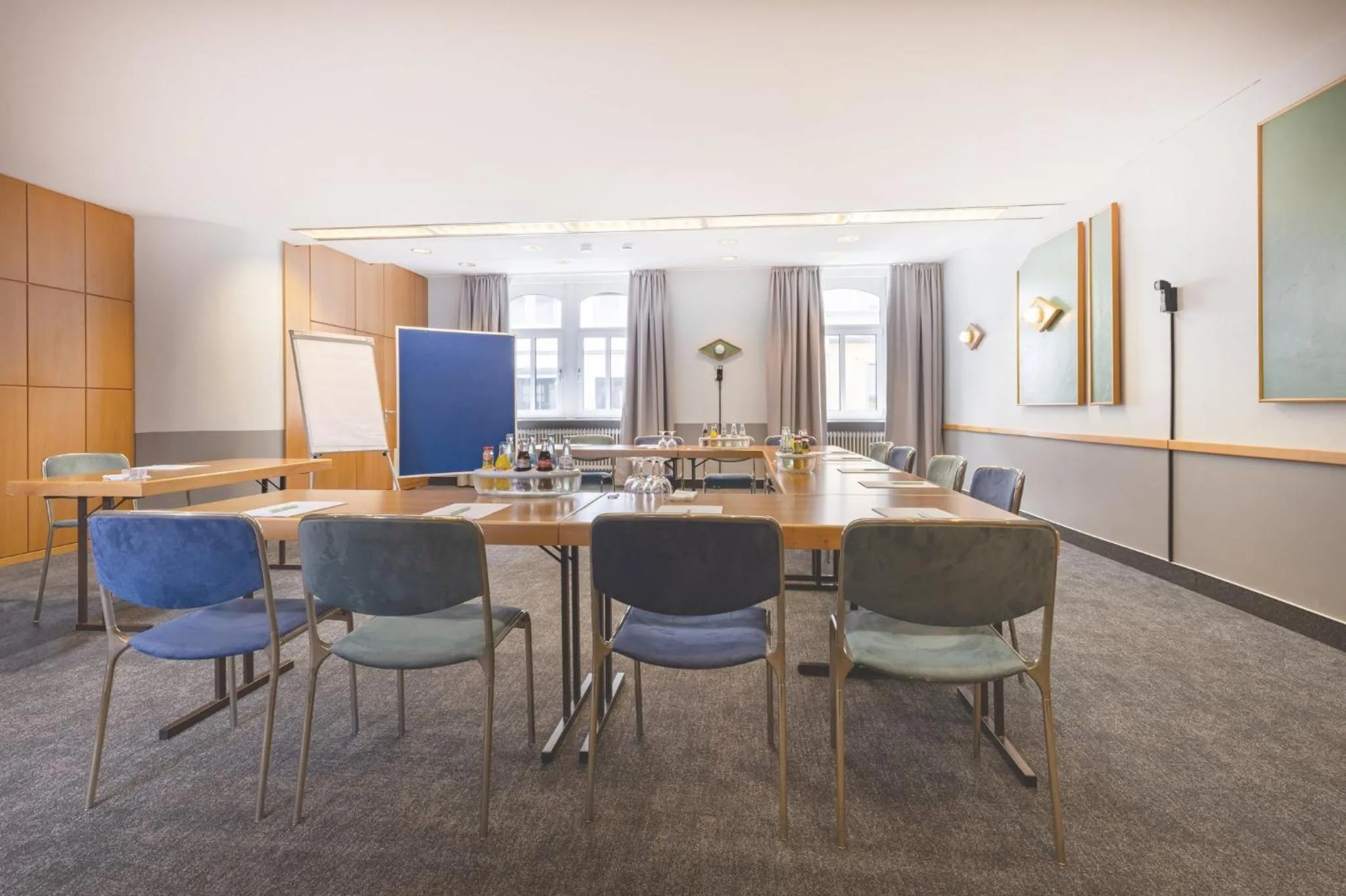 Meeting/conference room in Garner Hotel Post Aschaffenburg by IHG