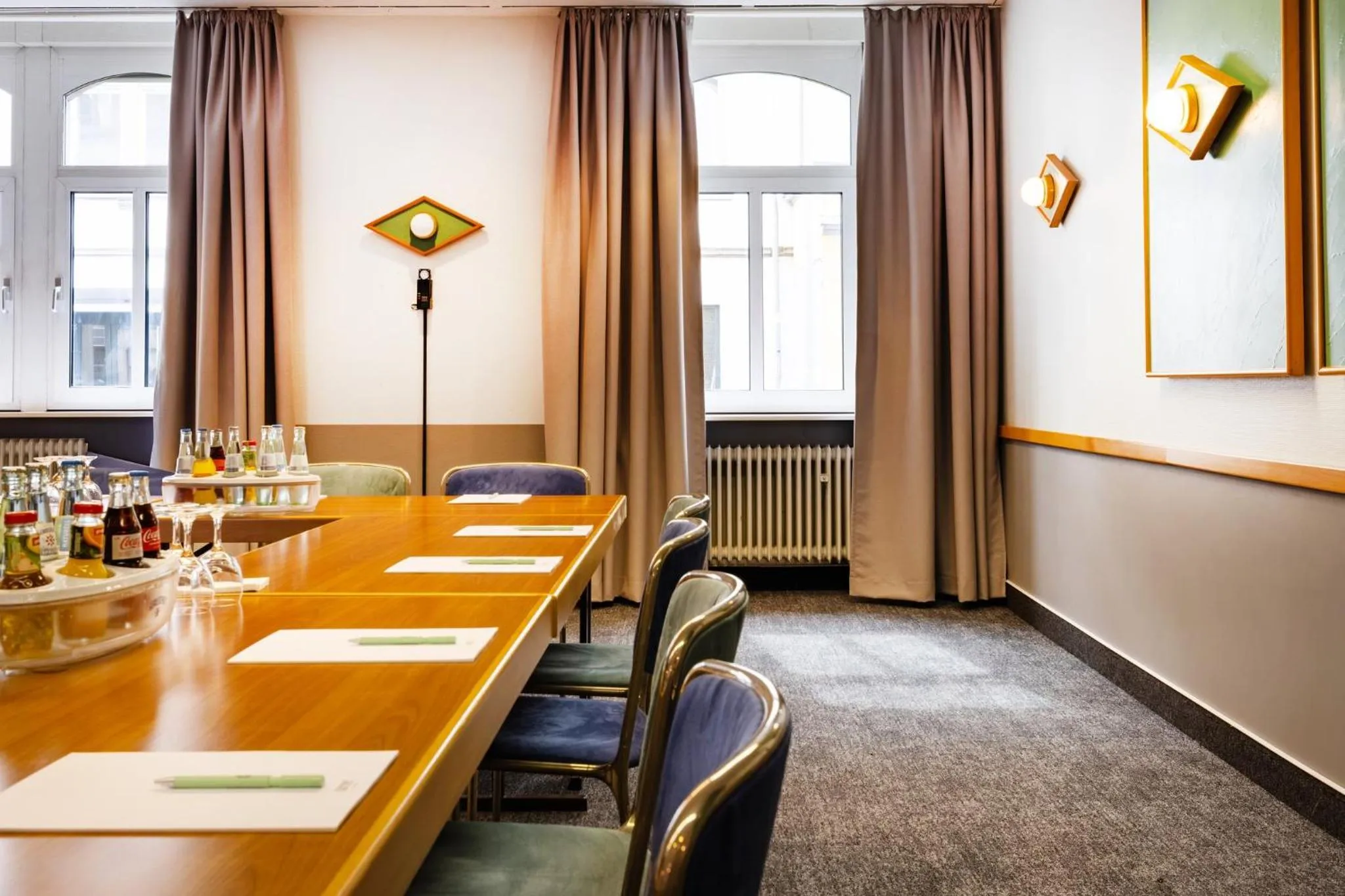 Meeting/conference room in Garner Hotel Post Aschaffenburg by IHG