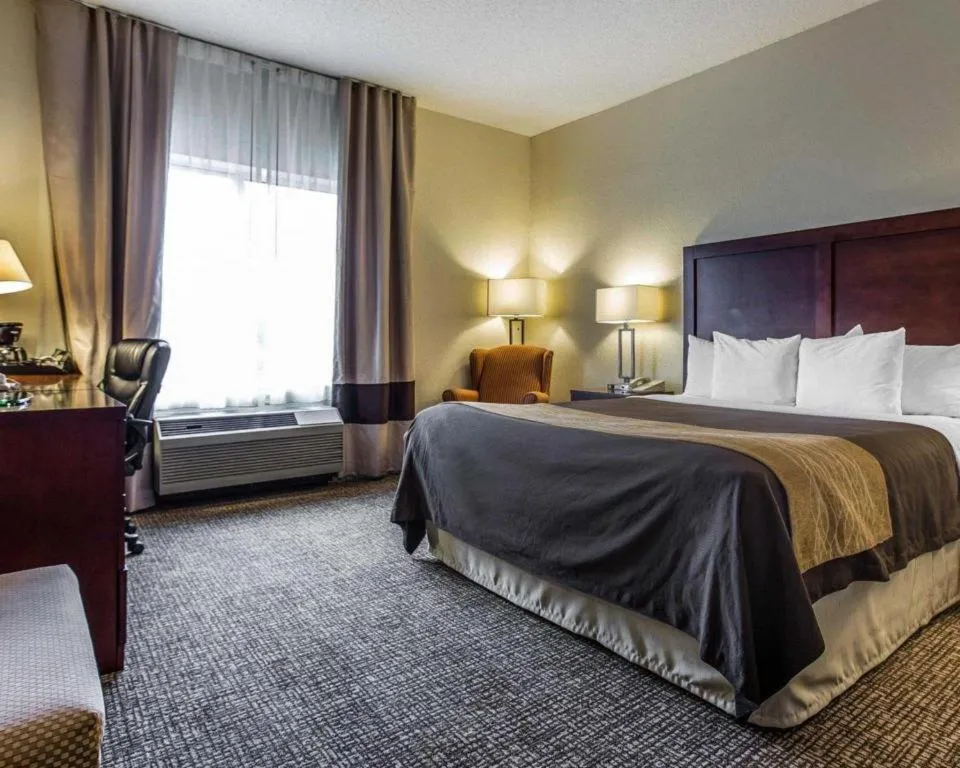 Bed in Comfort Inn & Suites