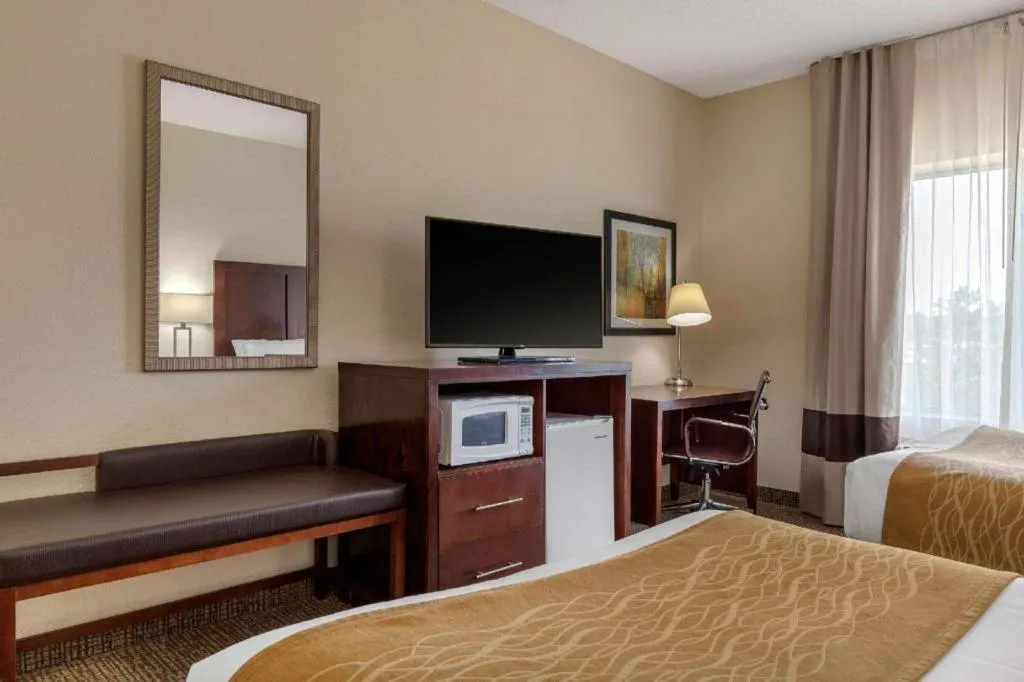 Bed in Comfort Inn & Suites