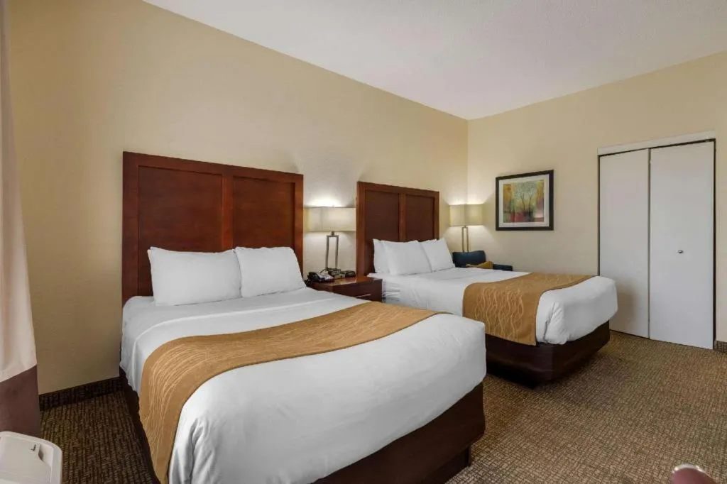 Bed in Comfort Inn & Suites