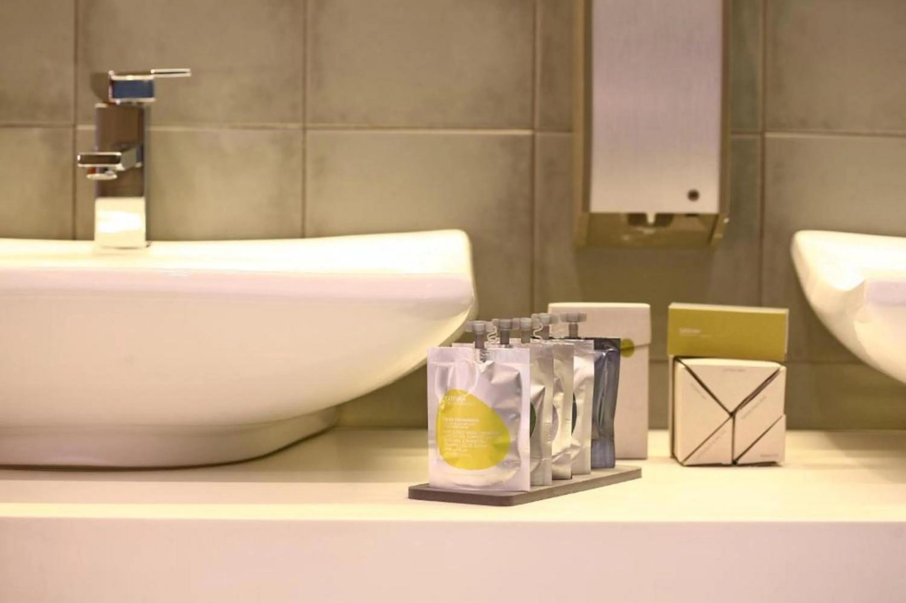 Bathroom in Atera Business Suites